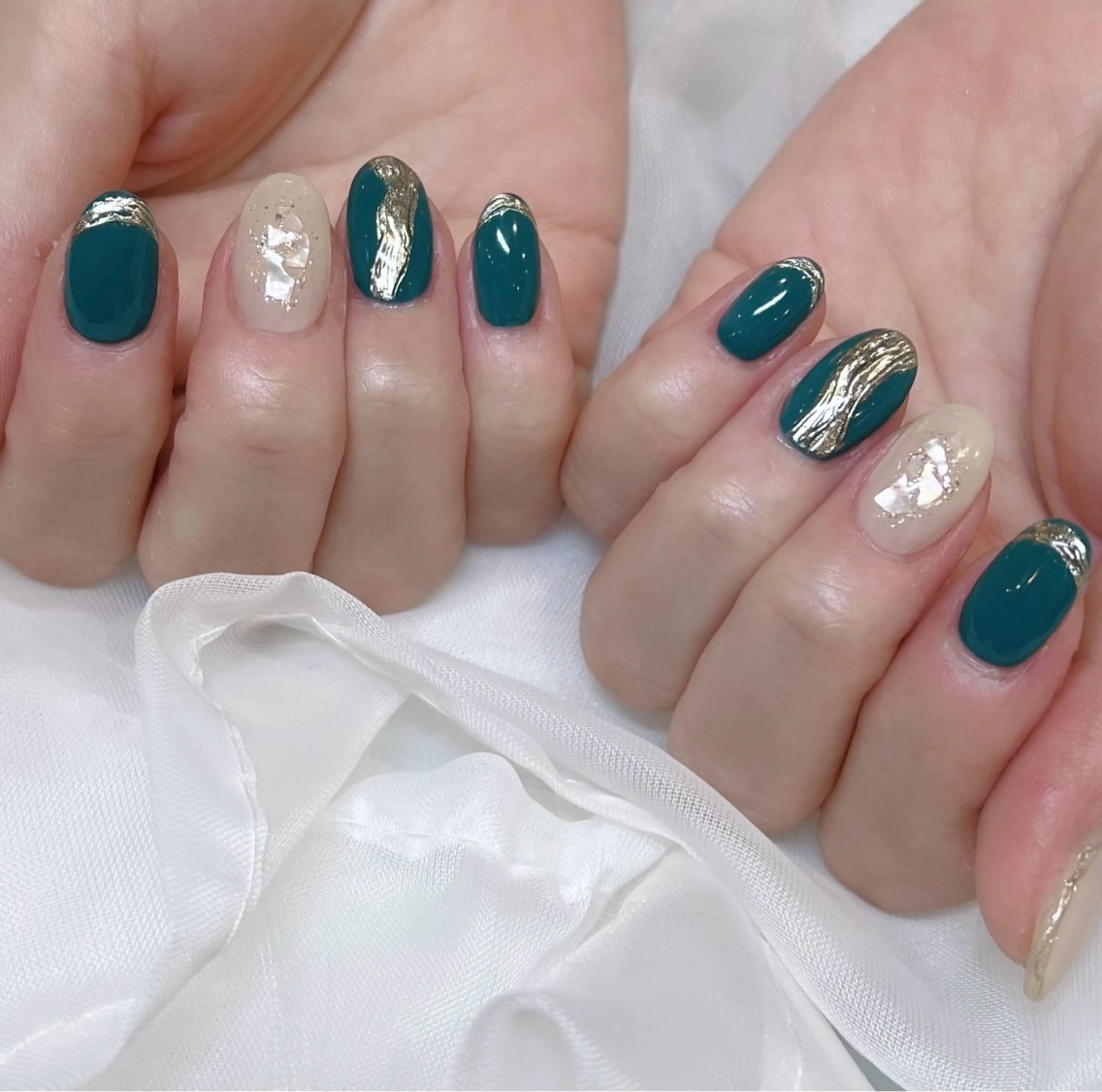 ネイル ハンドネイル emu sakiのネイルデザイン