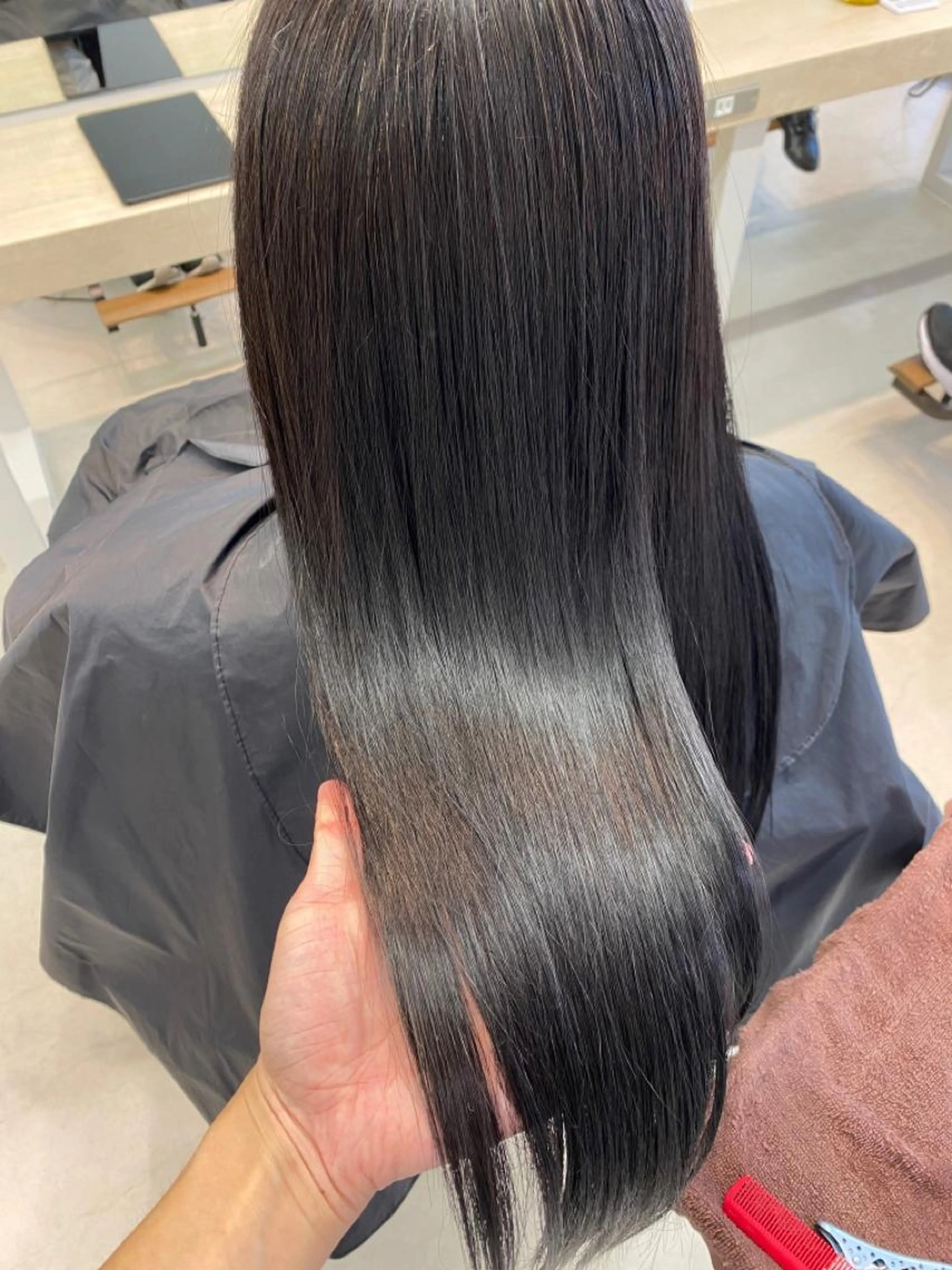 【minimo限定】美髪ストレート（縮毛矯正）＋ライトケアトリートメント🫧の写真