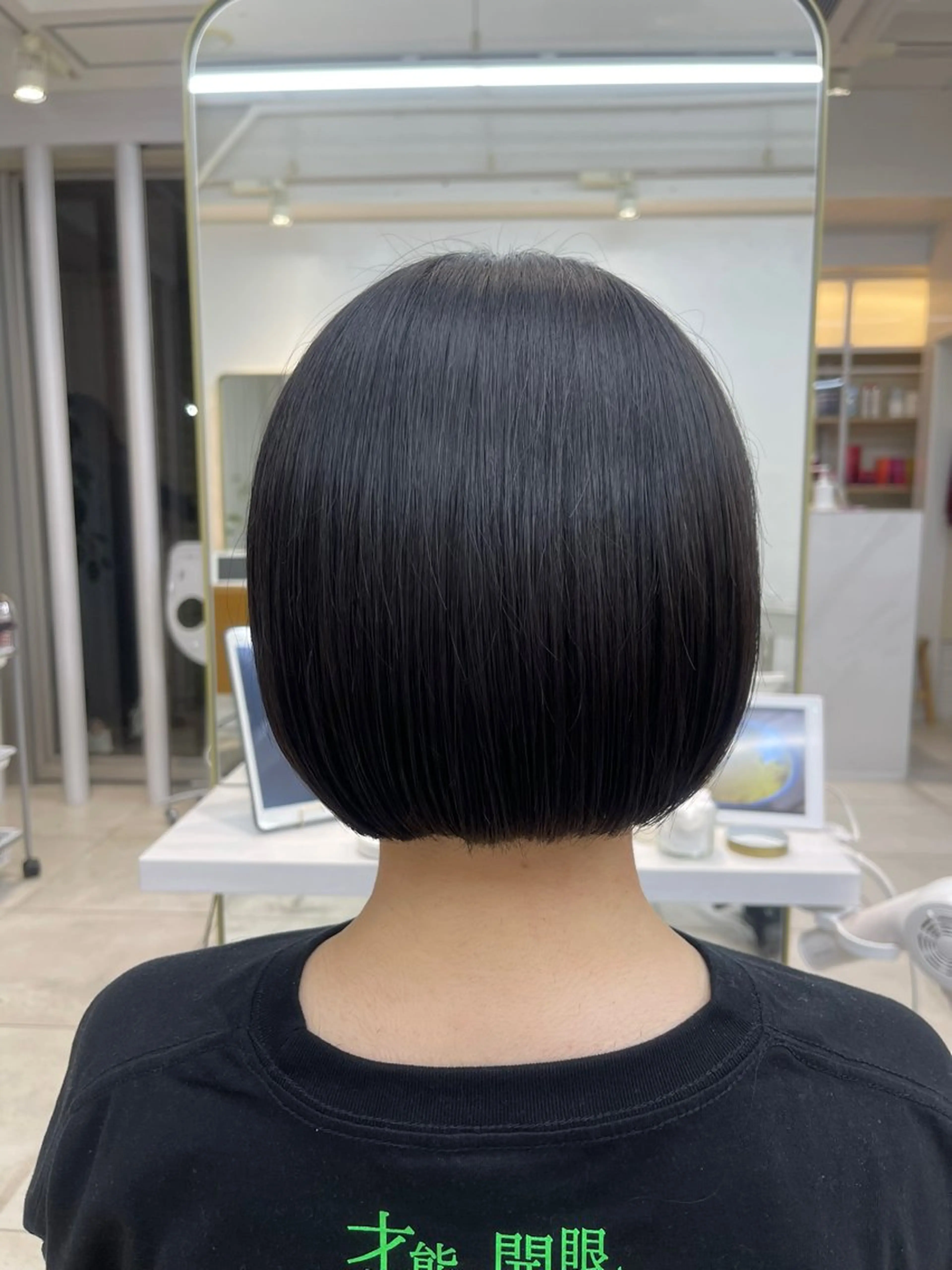 ショート 中顔面短縮 顔まわり新田大翔のヘアスタイル