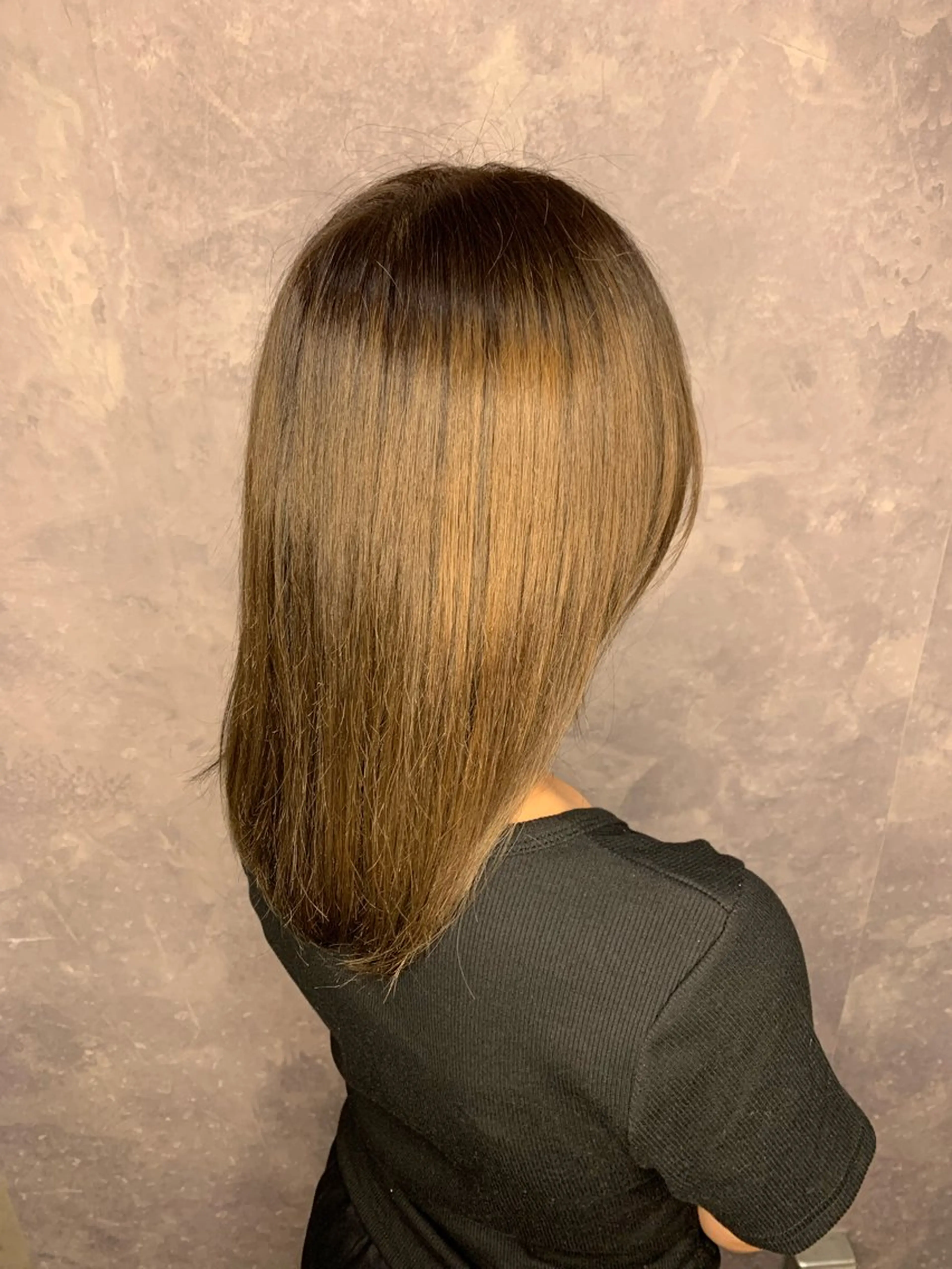 ミディアム カット ヘアカラー トリートメント 👾坂田 天音👾のヘアスタイル