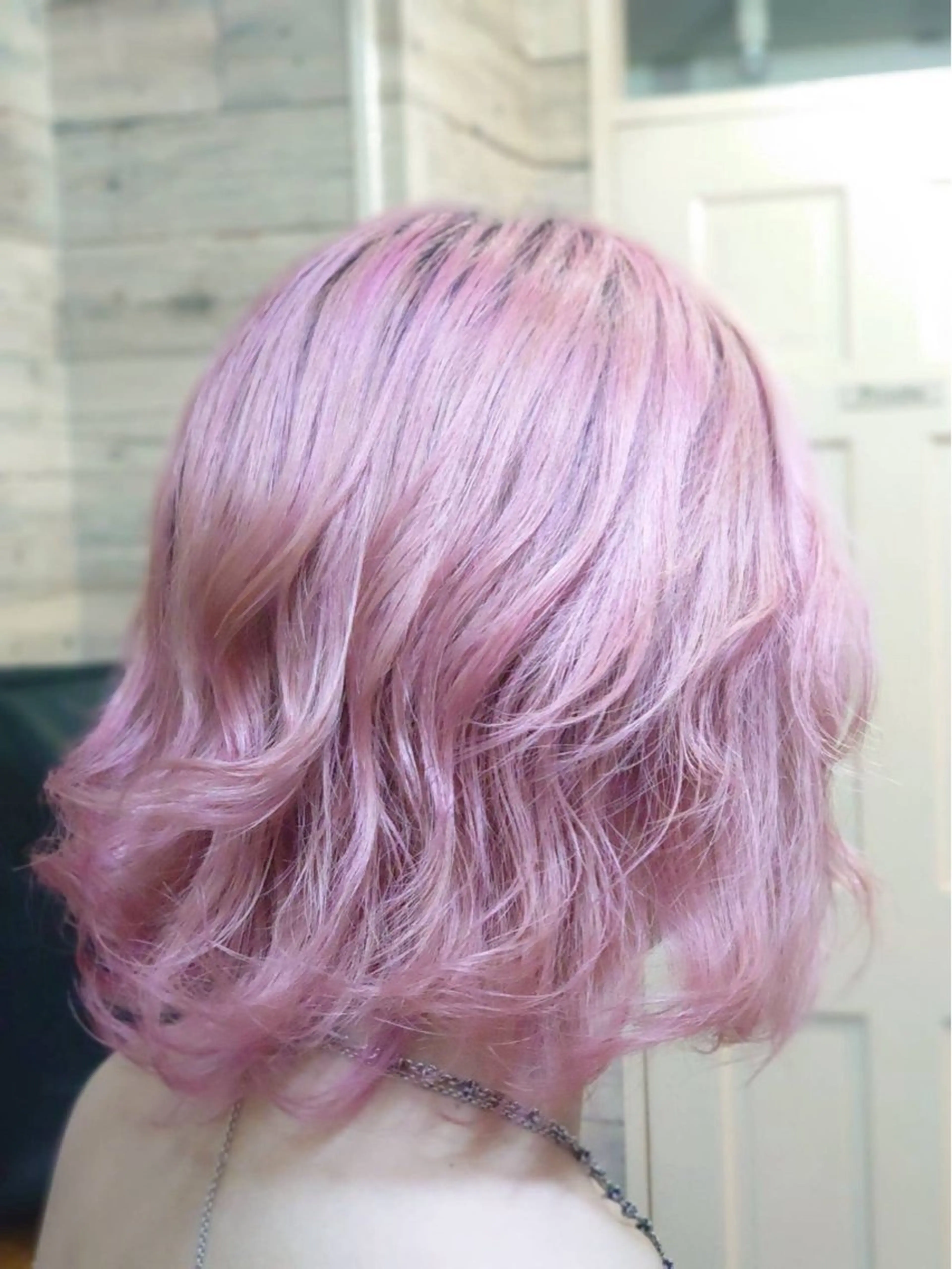 ミディアム カラー ヘアカラー 五十嵐航斗 ハイトーンのヘアスタイル