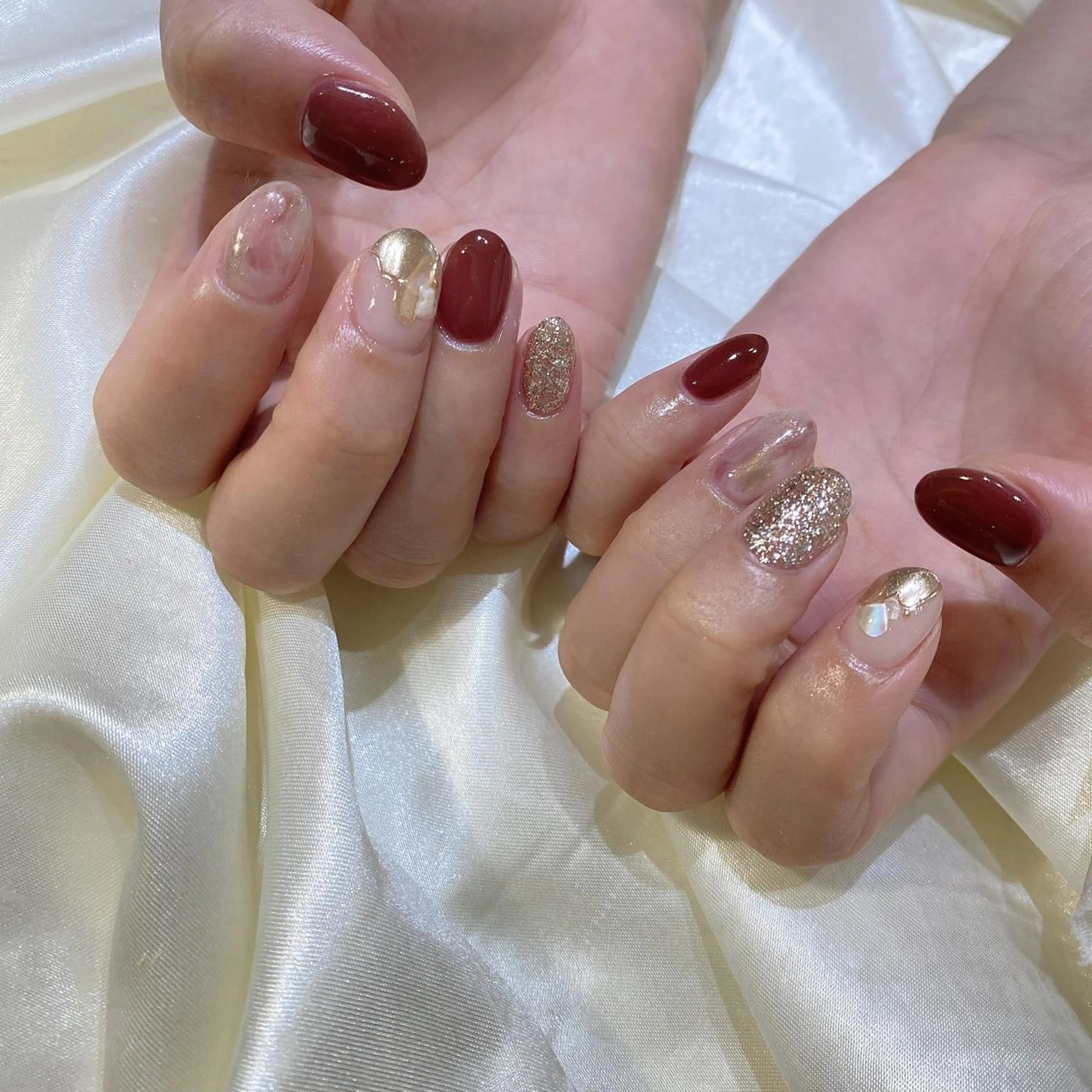 ネイル ハンドネイル 西岡 杏のネイルデザイン