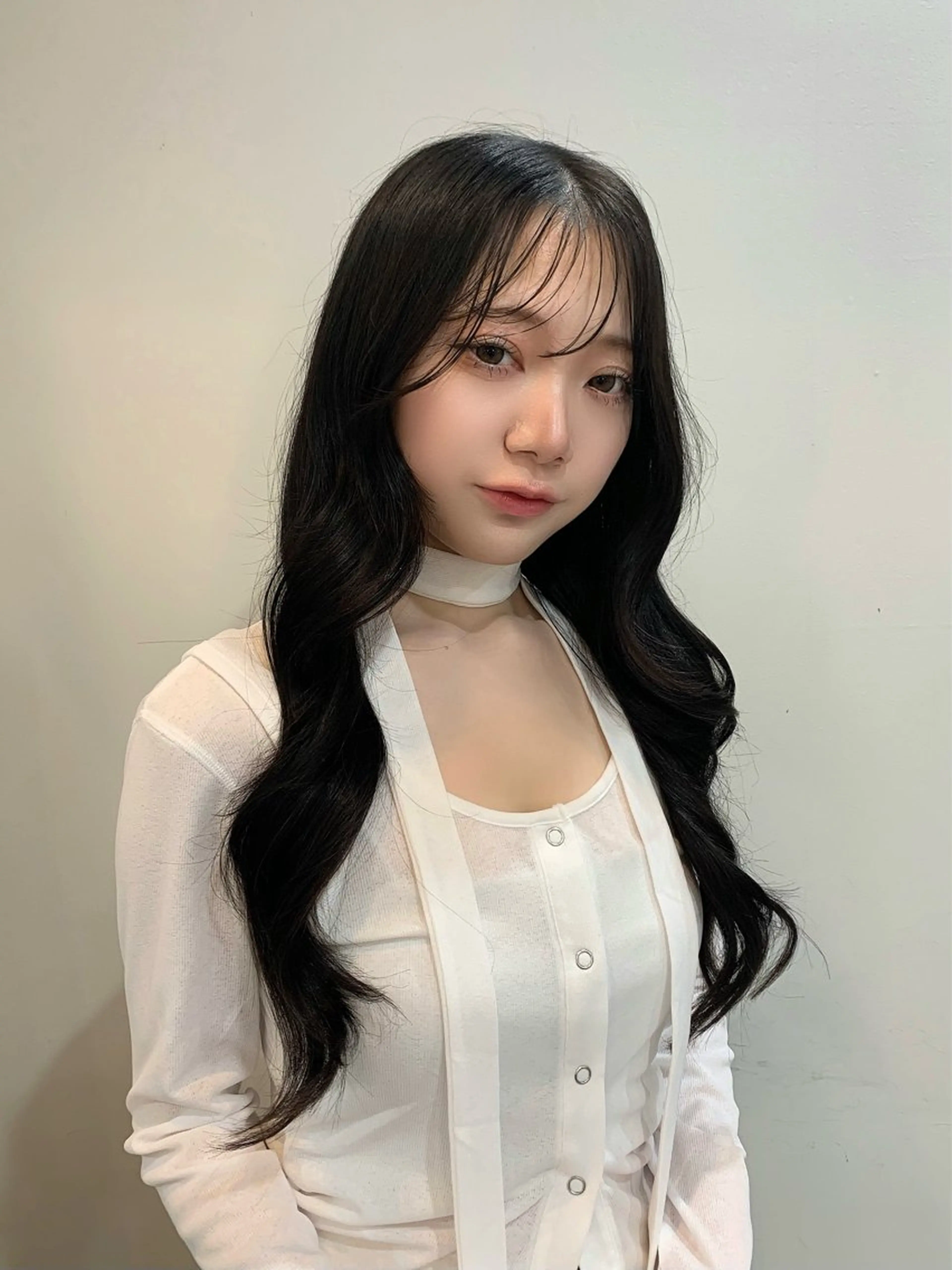 ロング 🪞きら艶ロング カラー🩶 azuのヘアスタイル