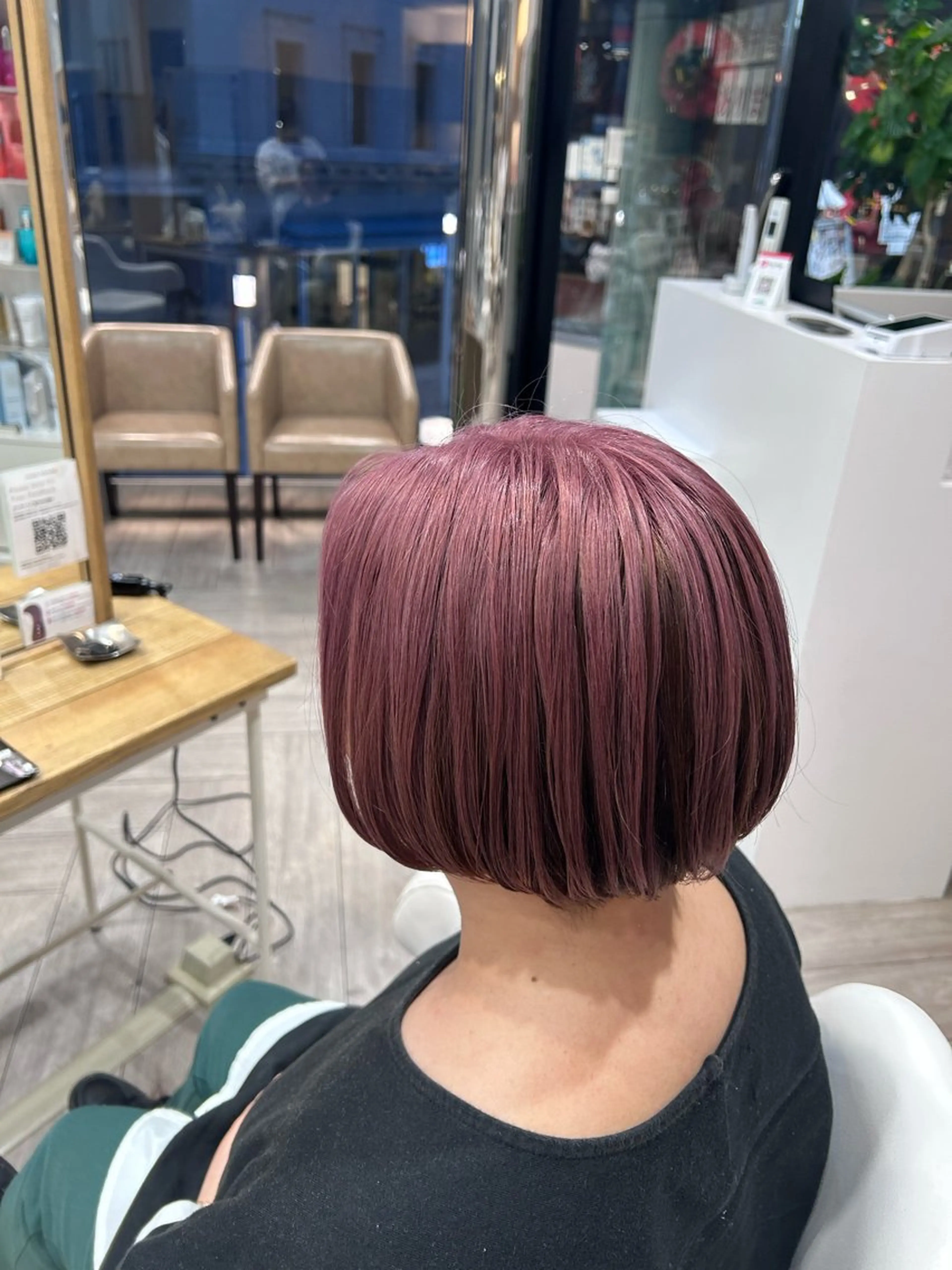 ショート ヘアカラー トリートメント 蓮池 愛海のヘアスタイル