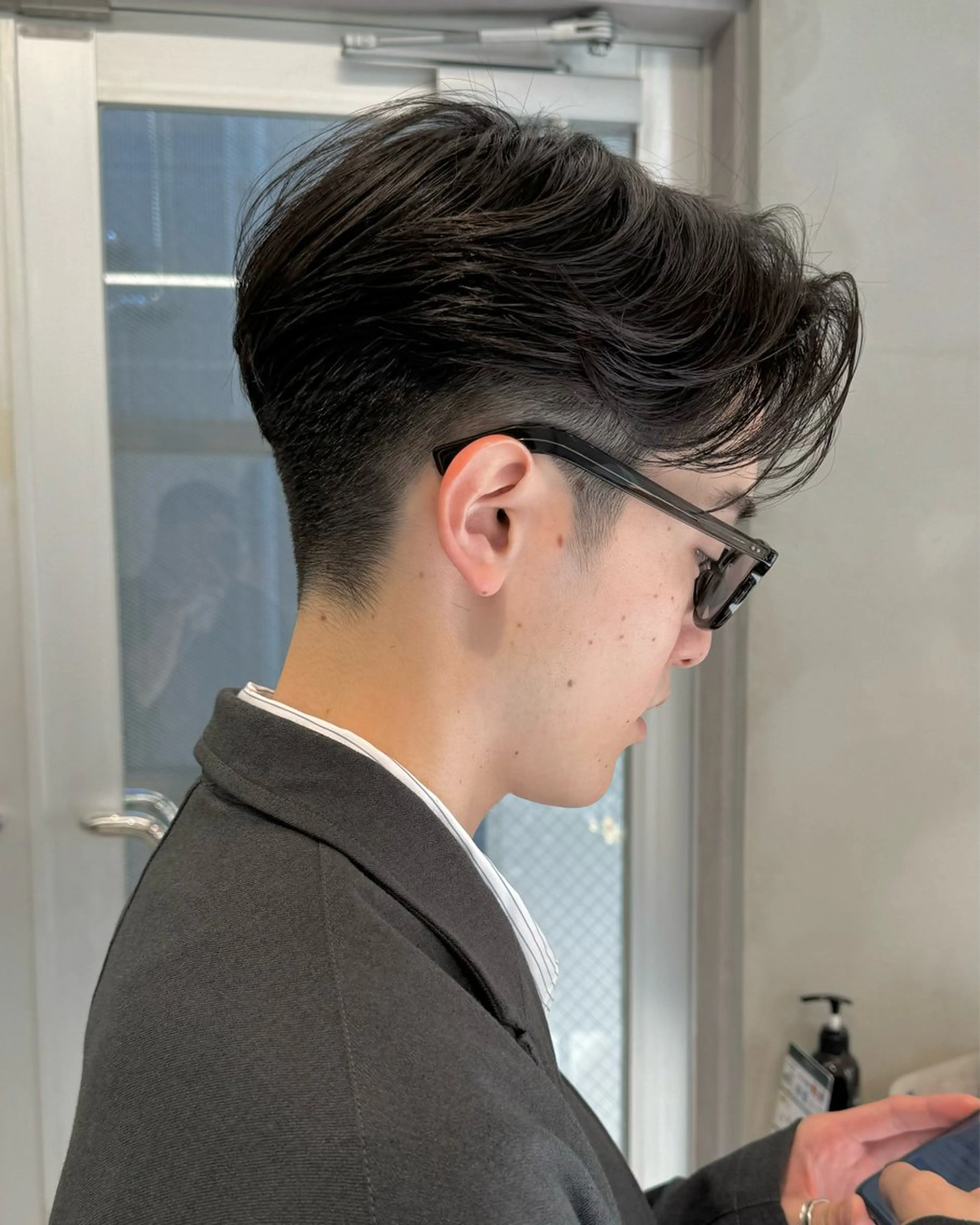 パーマ メンズ センターパート /メンズ/海野颯生のヘアスタイル