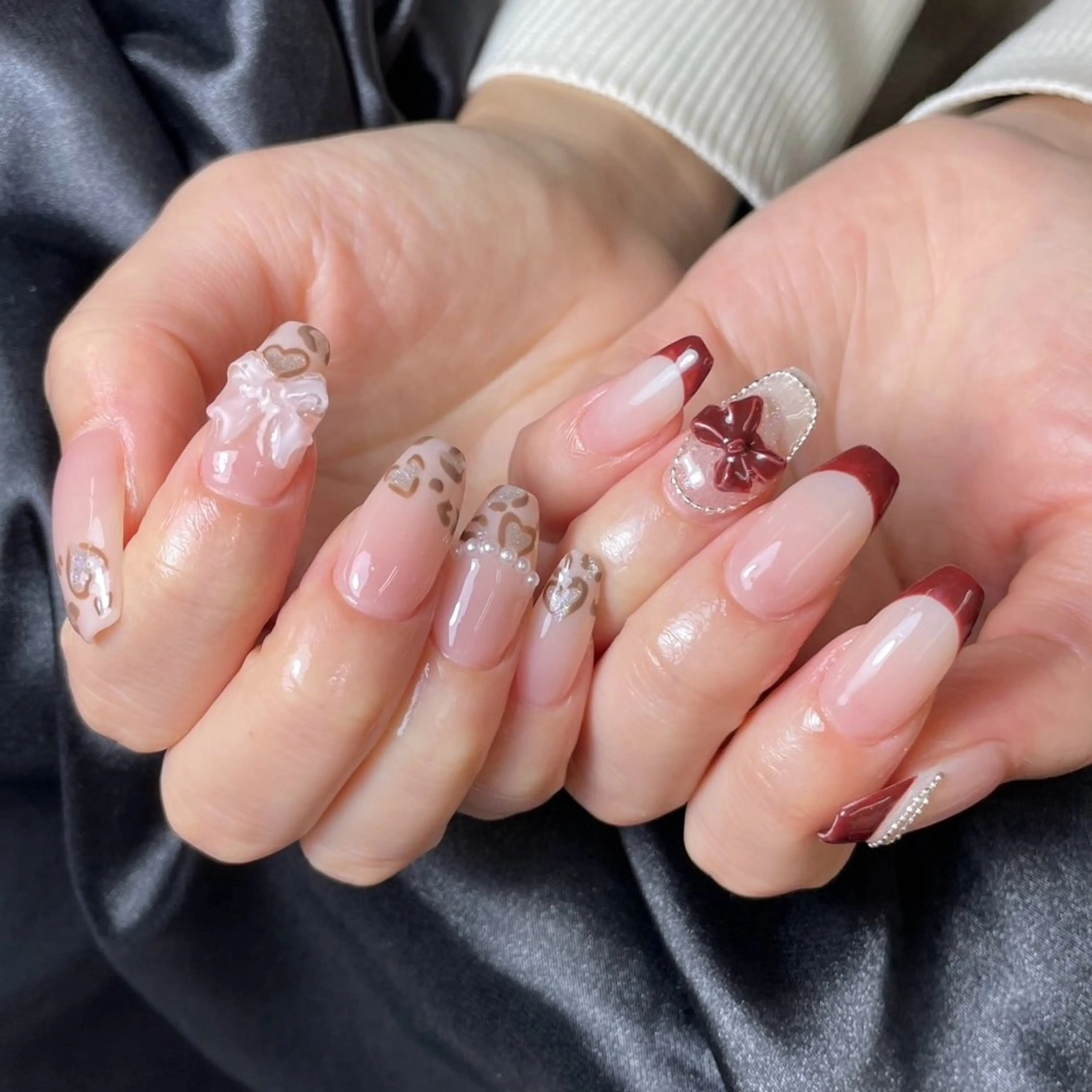 ネイル ブラウン チークネイル 桜ネイル 長さ出し フットネイル ハンドネイル XIINH NAIL SALONのネイルデザイン
