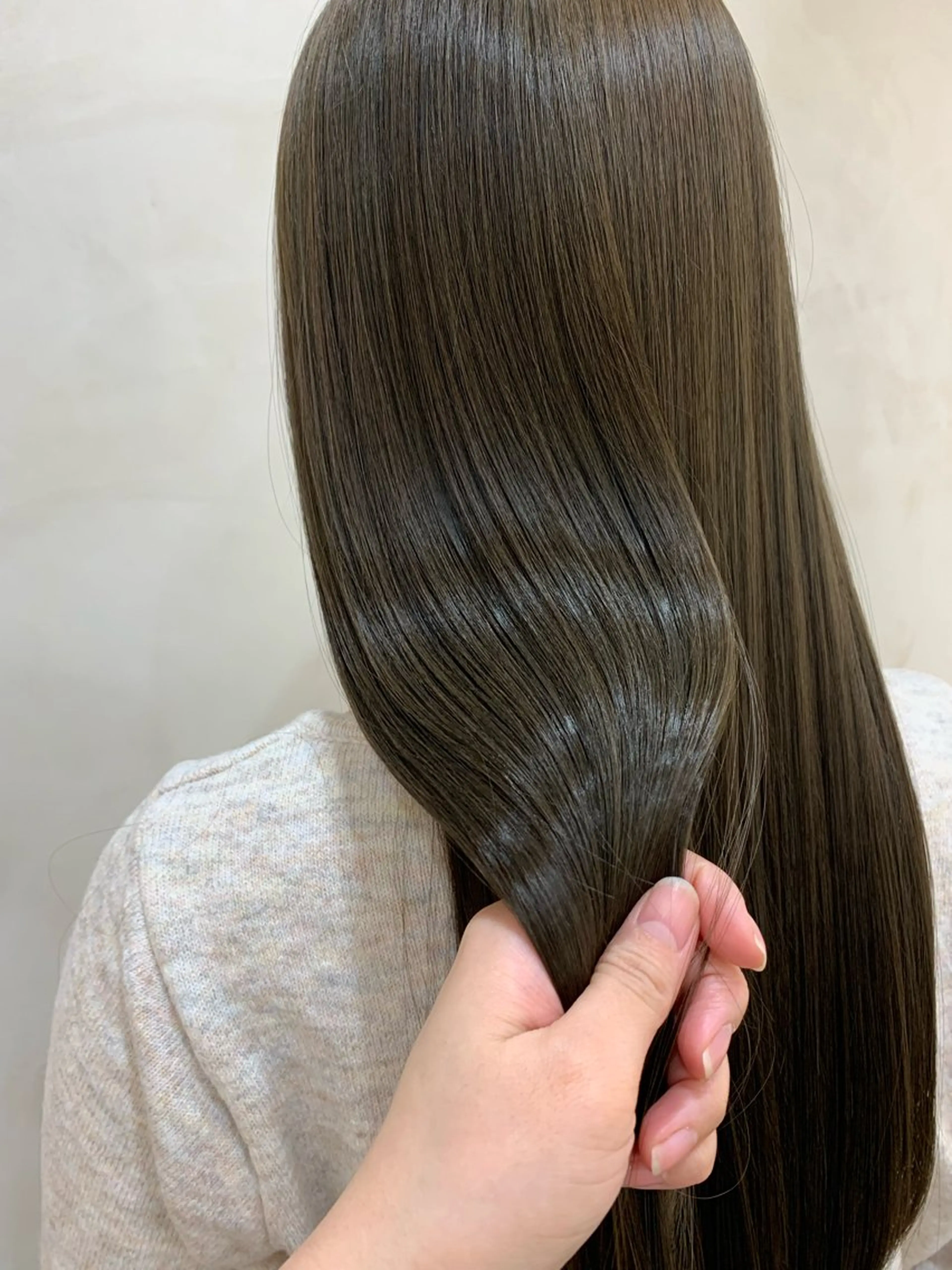 ロング カラー 矢場町/ダブルカラー /レイヤー/アリサのヘアスタイル