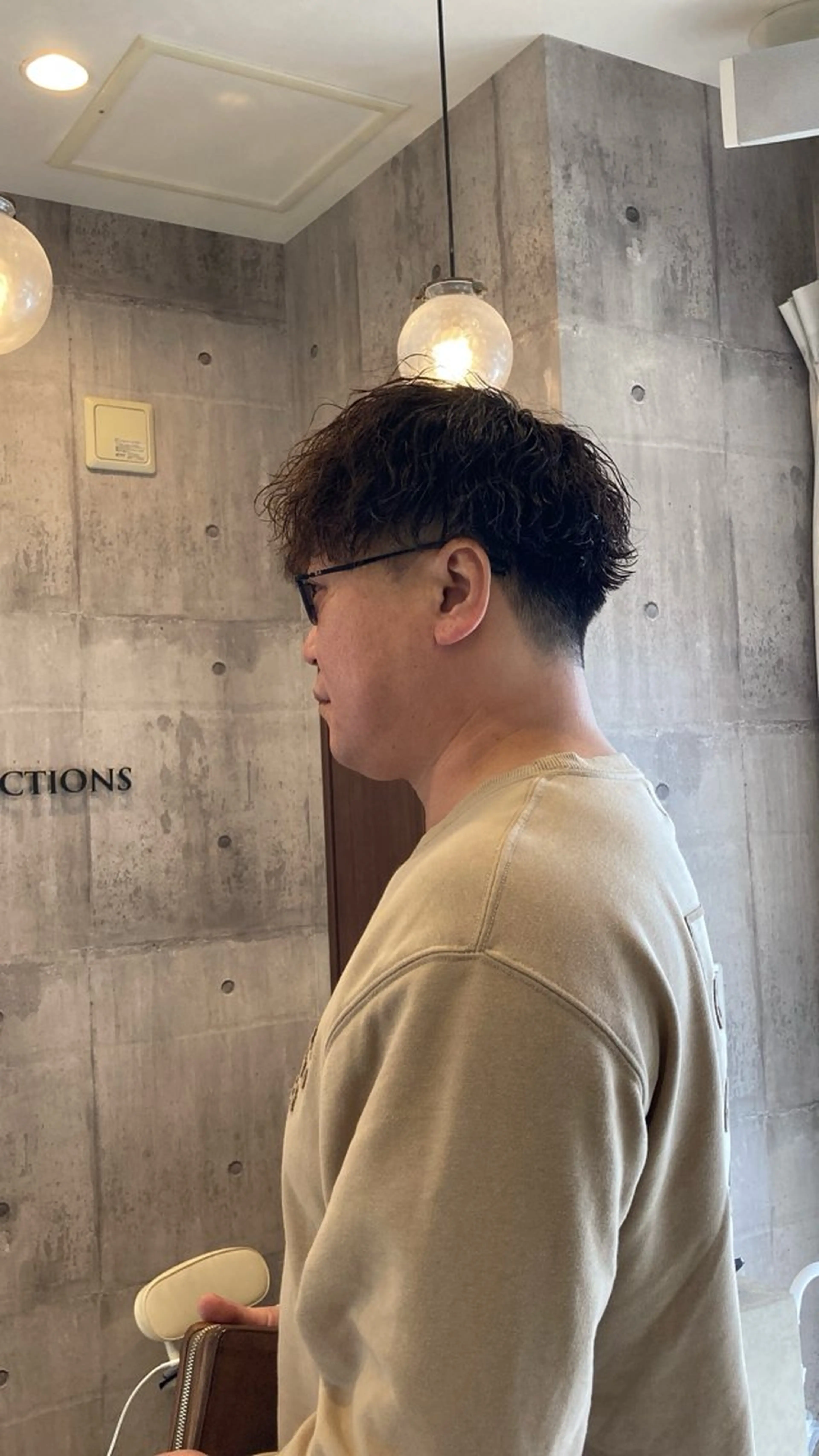 ショート パーマ メンズ マッシュ 波巻きパーマ カット パーマ ハマノ ミユのヘアスタイル