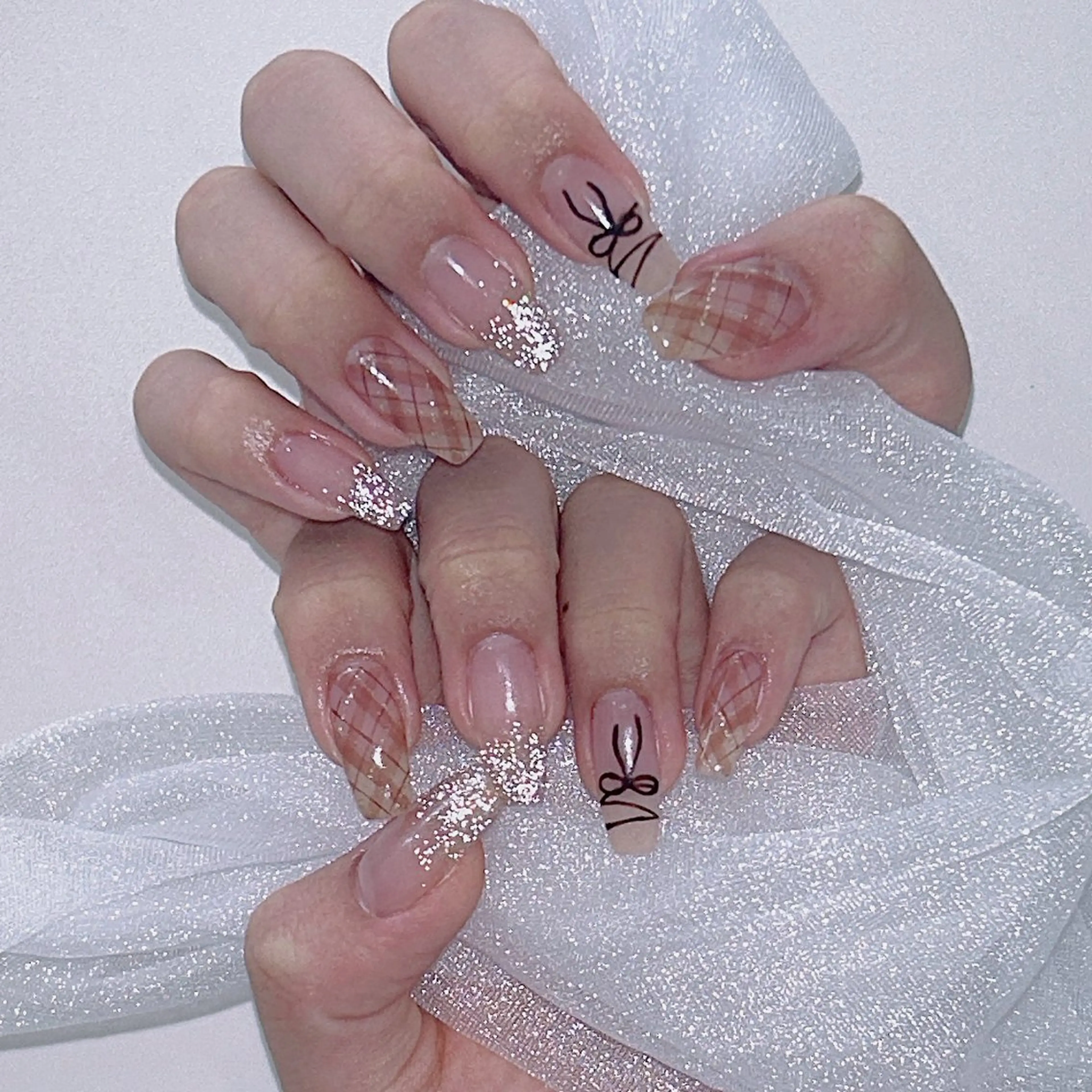ネイル ハンドネイル . Natsumiのネイルデザイン