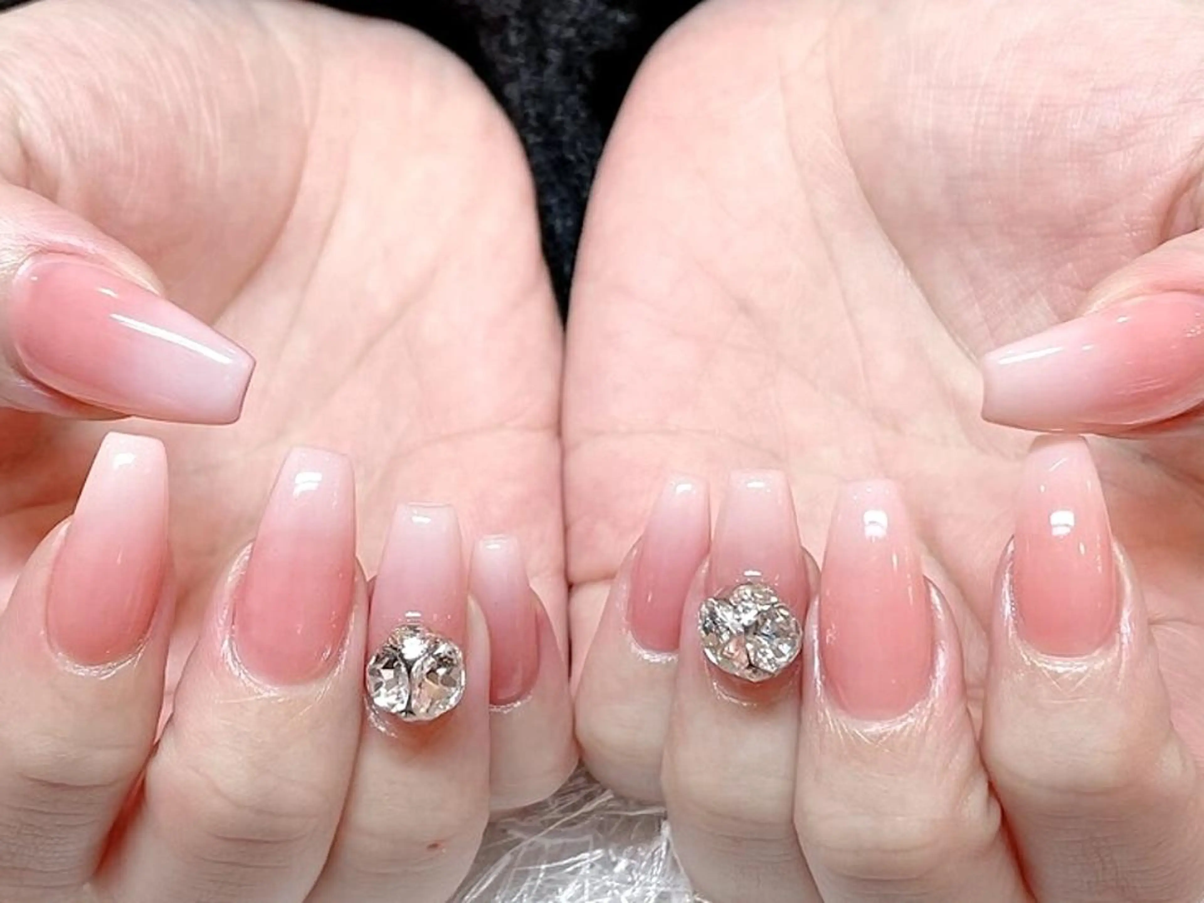 ネイル アートネイル 持ち込み na🎀🎀na ちゅるちゅるのネイルデザイン