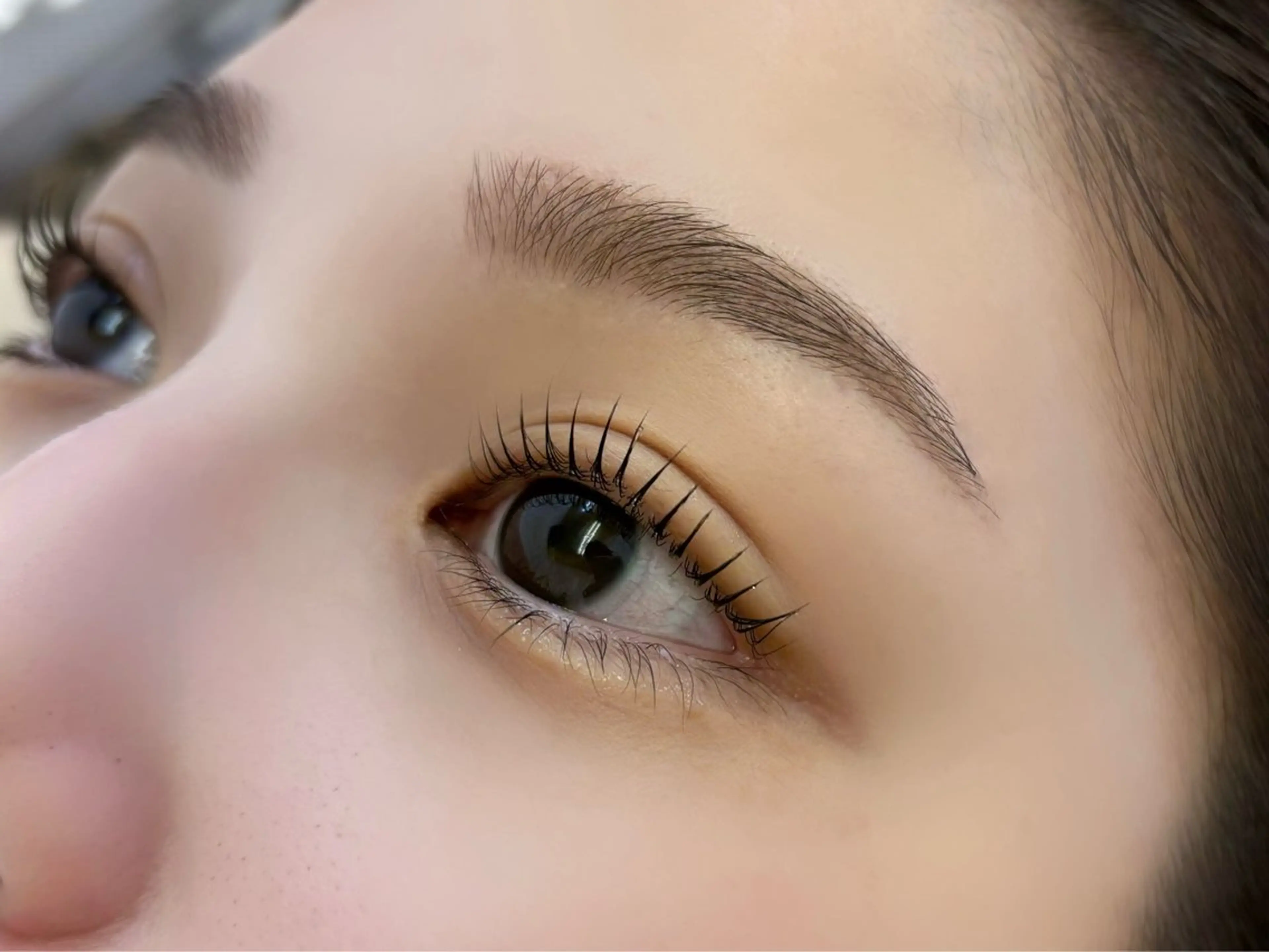 アイブロウ 花夏 ReReのマツエク・マツパデザイン