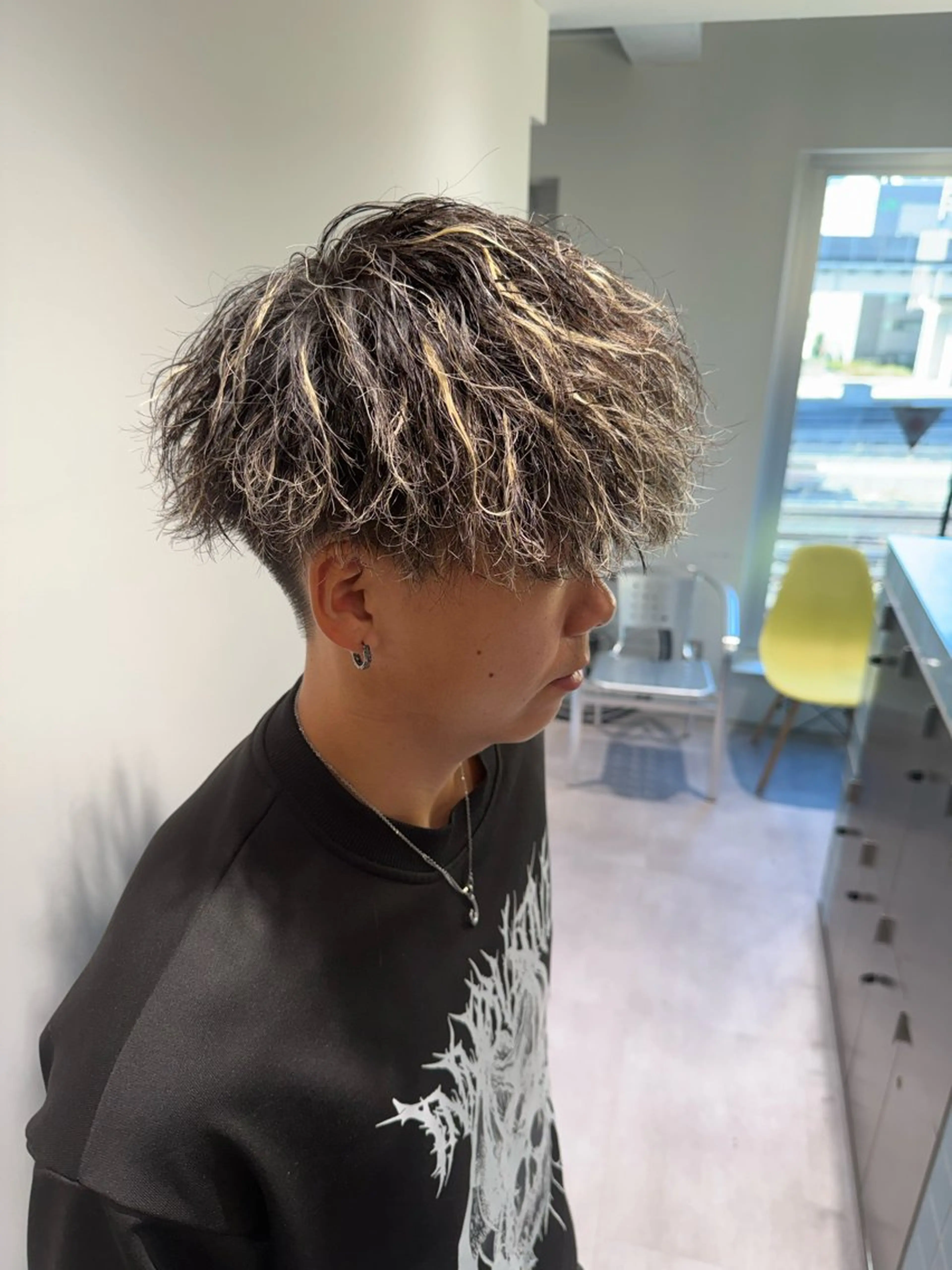ショート カラー パーマ メンズ パーマ特化美容師 佐藤壮流のヘアスタイル