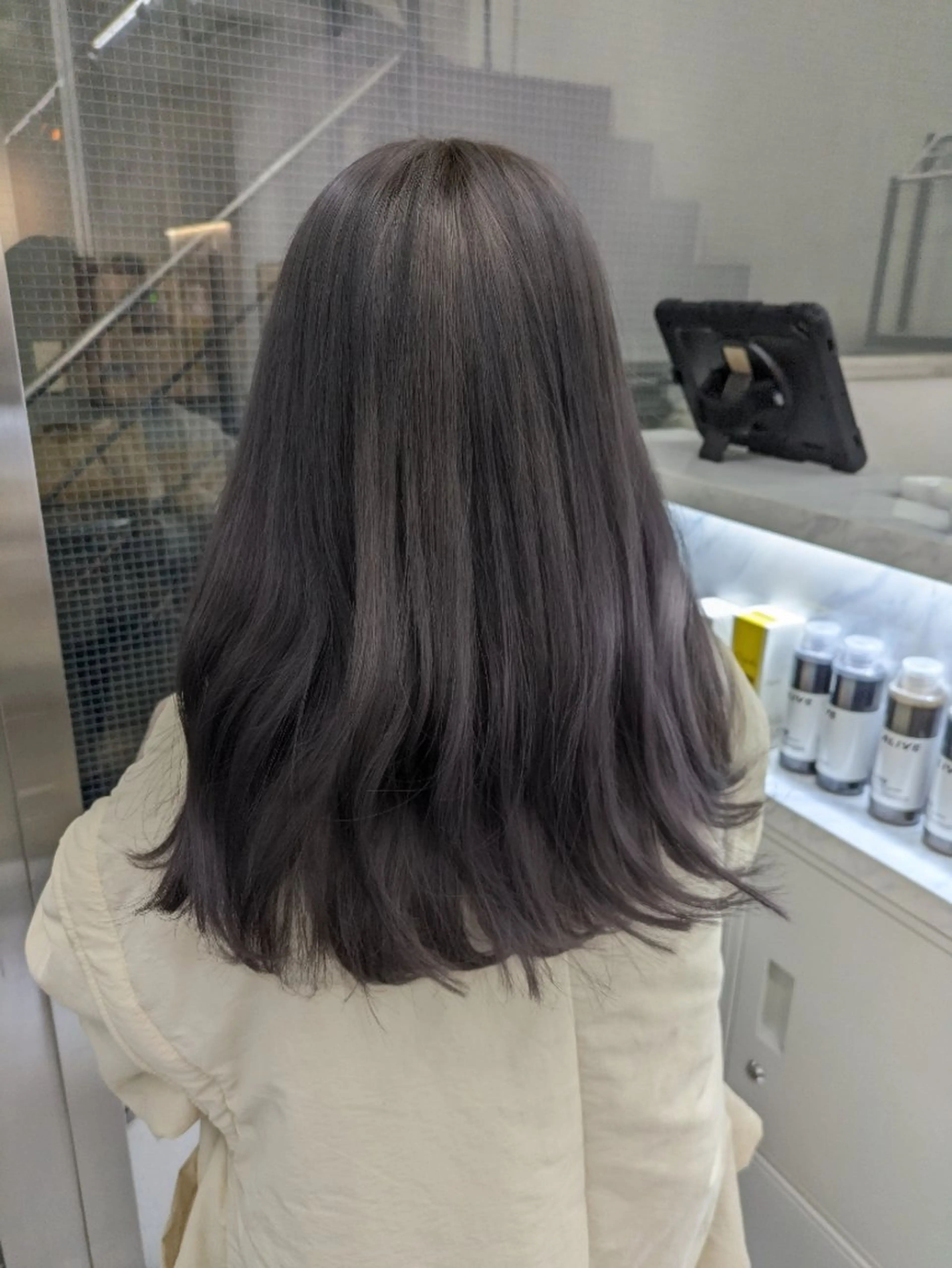 ロング カラー ブリーチ グレージュ ハイトーンカラー パープルカラー パープルグレージュ ヘアカラー トリートメント ヘアセット 髪質改善/韓国メンズ カット&パーマ 猿川のヘアスタイル