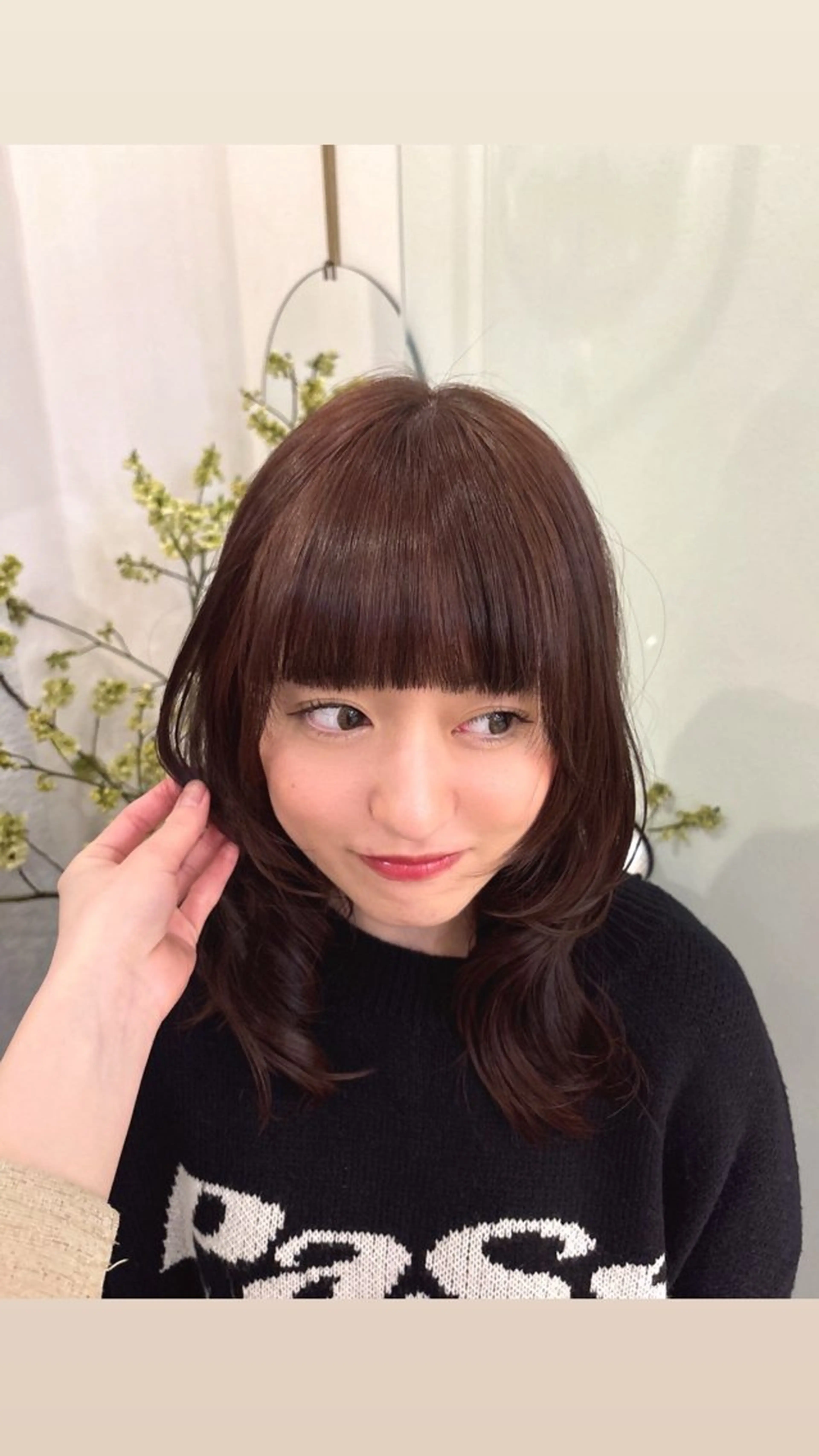 ミディアム カラー 透明感/暖色カラー ミウのヘアスタイル