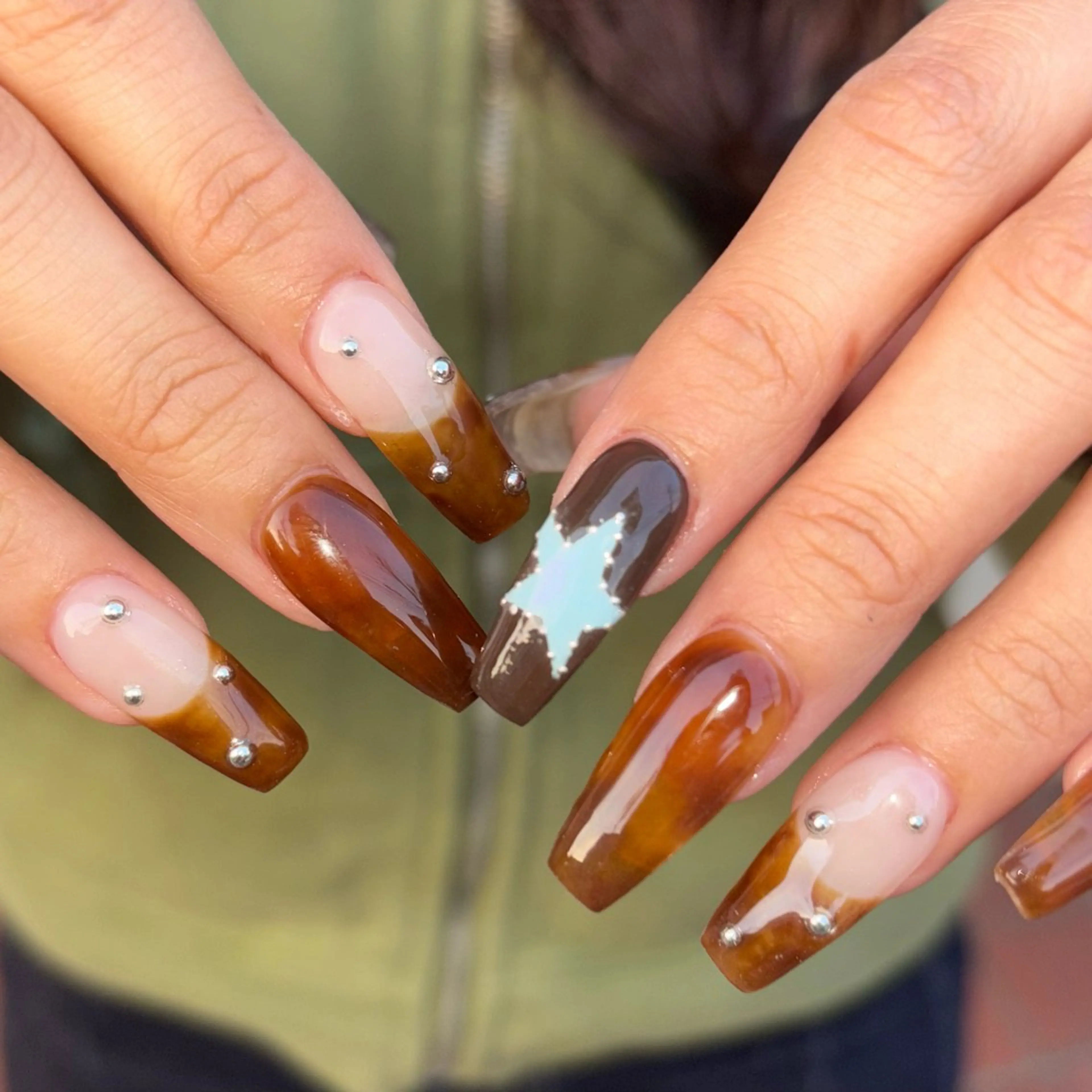 ネイル ハンドネイル schon yuinaのネイルデザイン