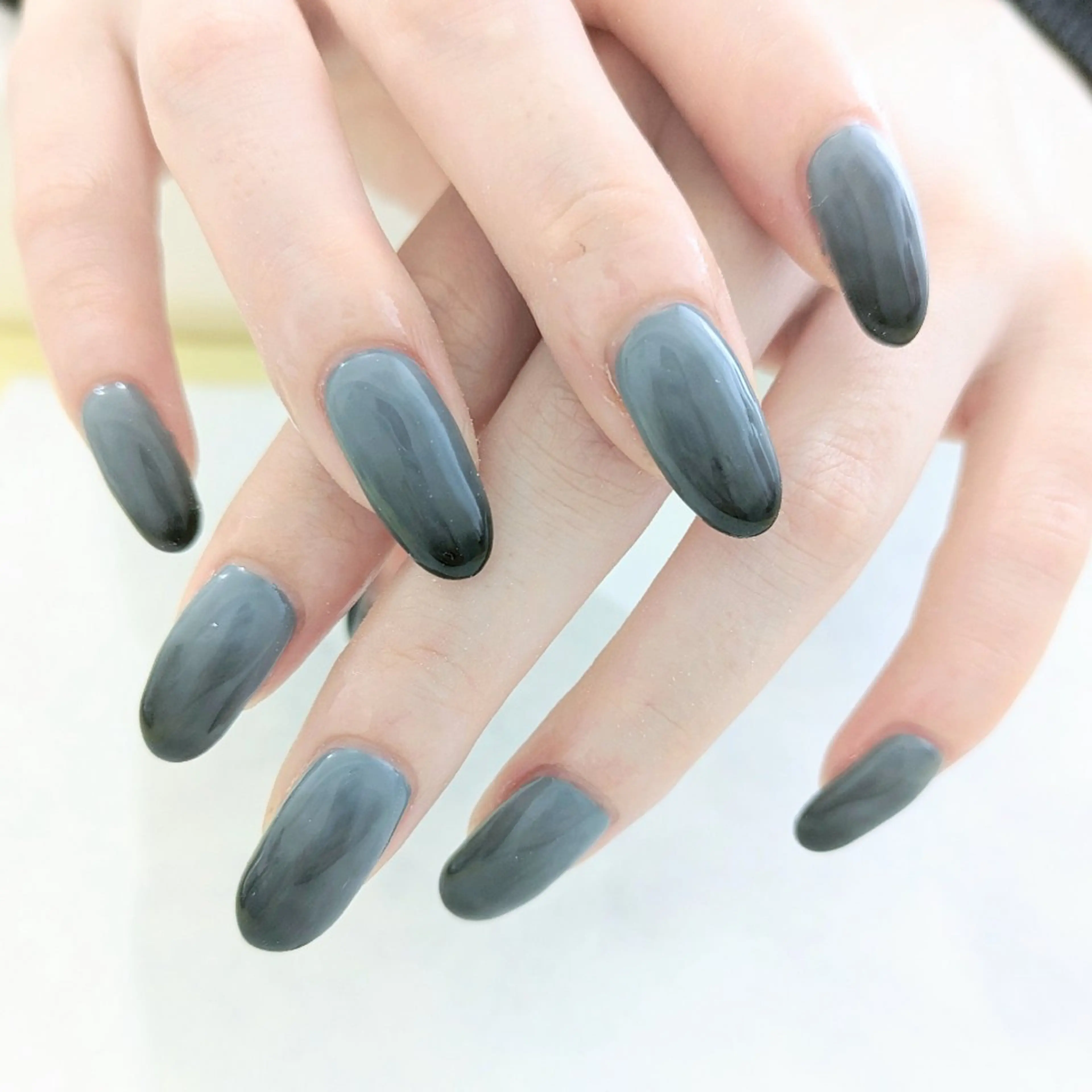 ネイル ワンカラーネイル Gerbera Nailistのネイルデザイン