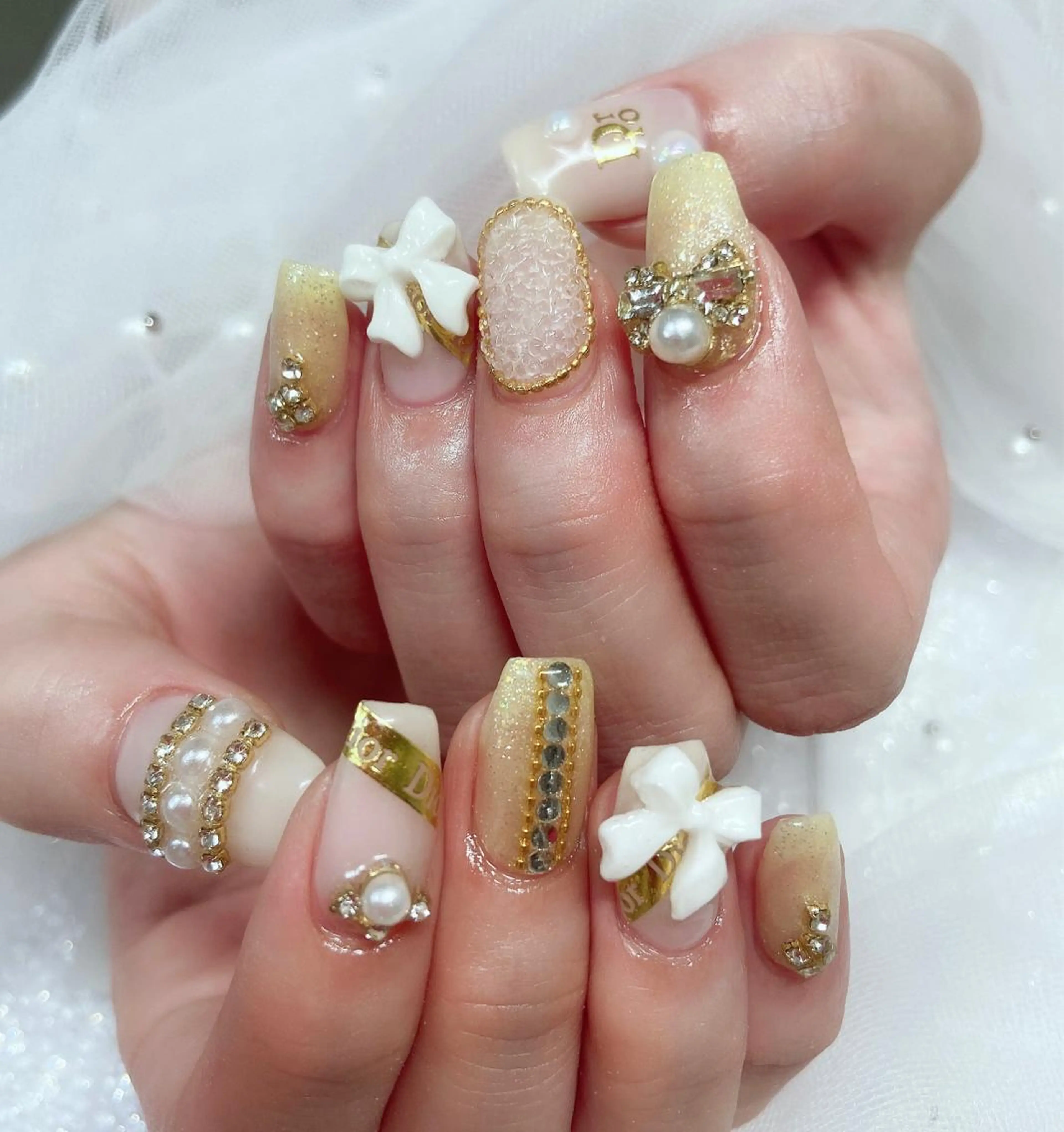 ネイル ハンドネイル ＆ME アンドミーのネイルデザイン