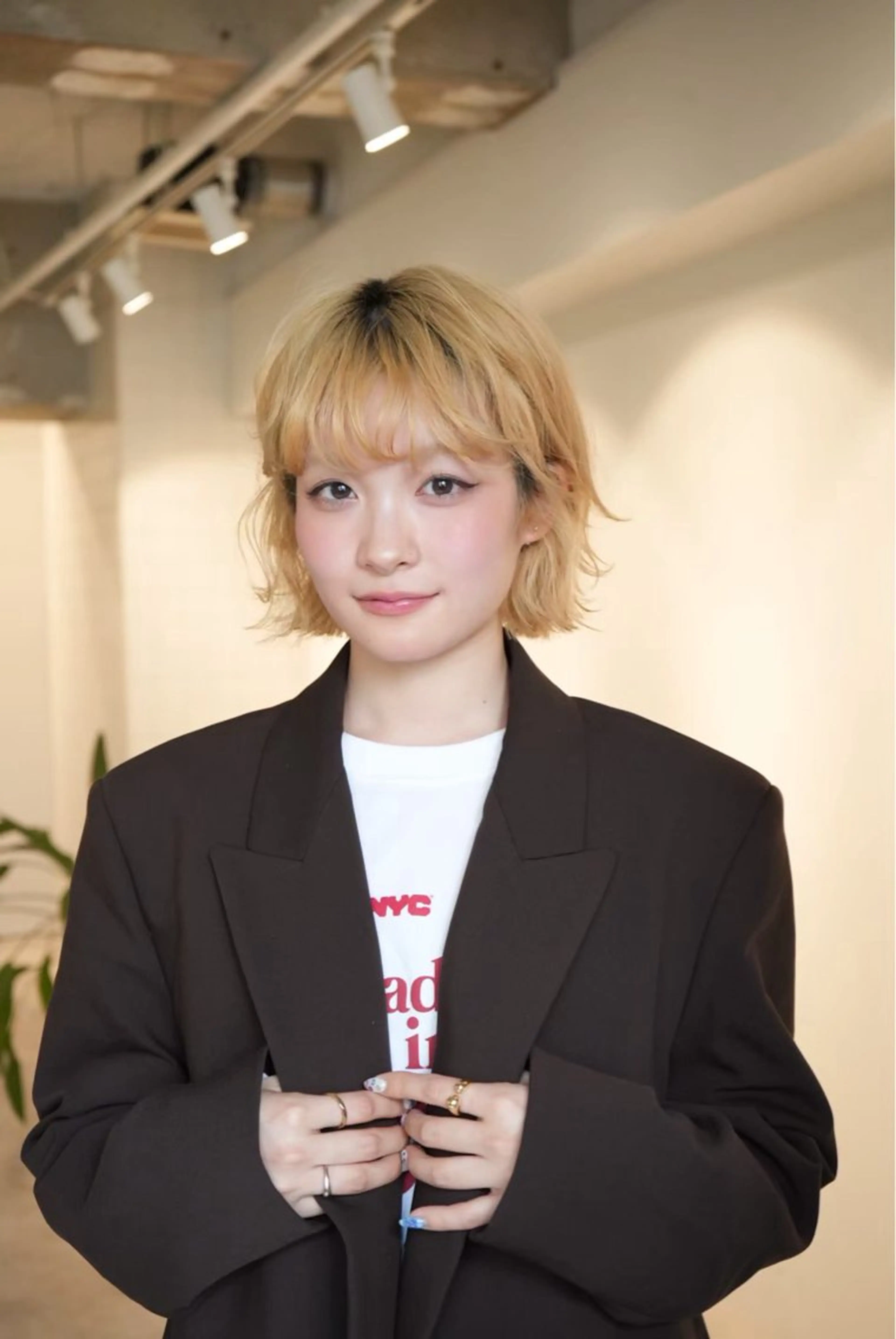 ショート 草野ゆずき⌇縮毛矯正 ⌇Wカラー⌇レイヤーのヘアスタイル