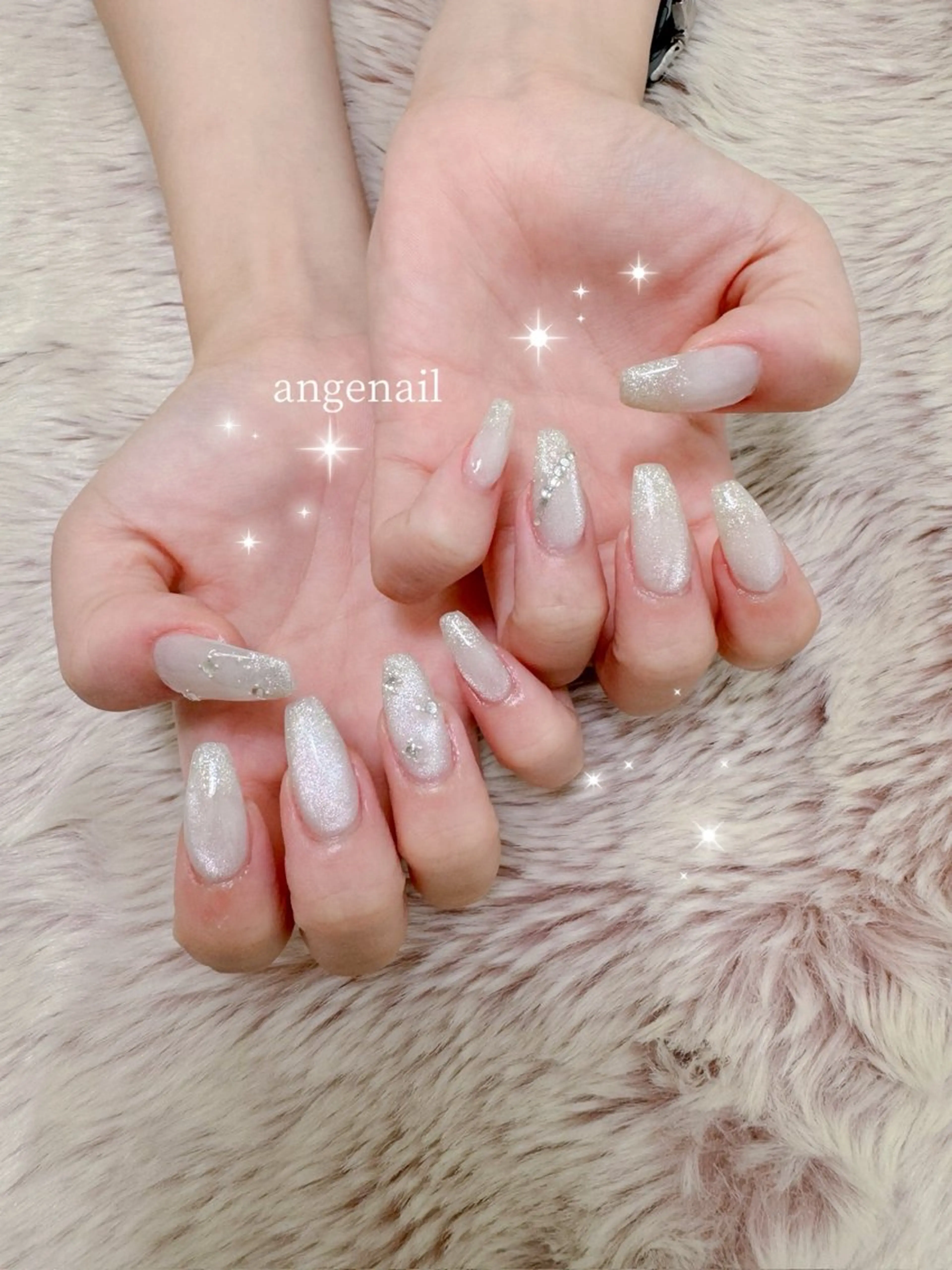 ネイル ハンドネイル オーナーネイリスト MAKIのネイルデザイン