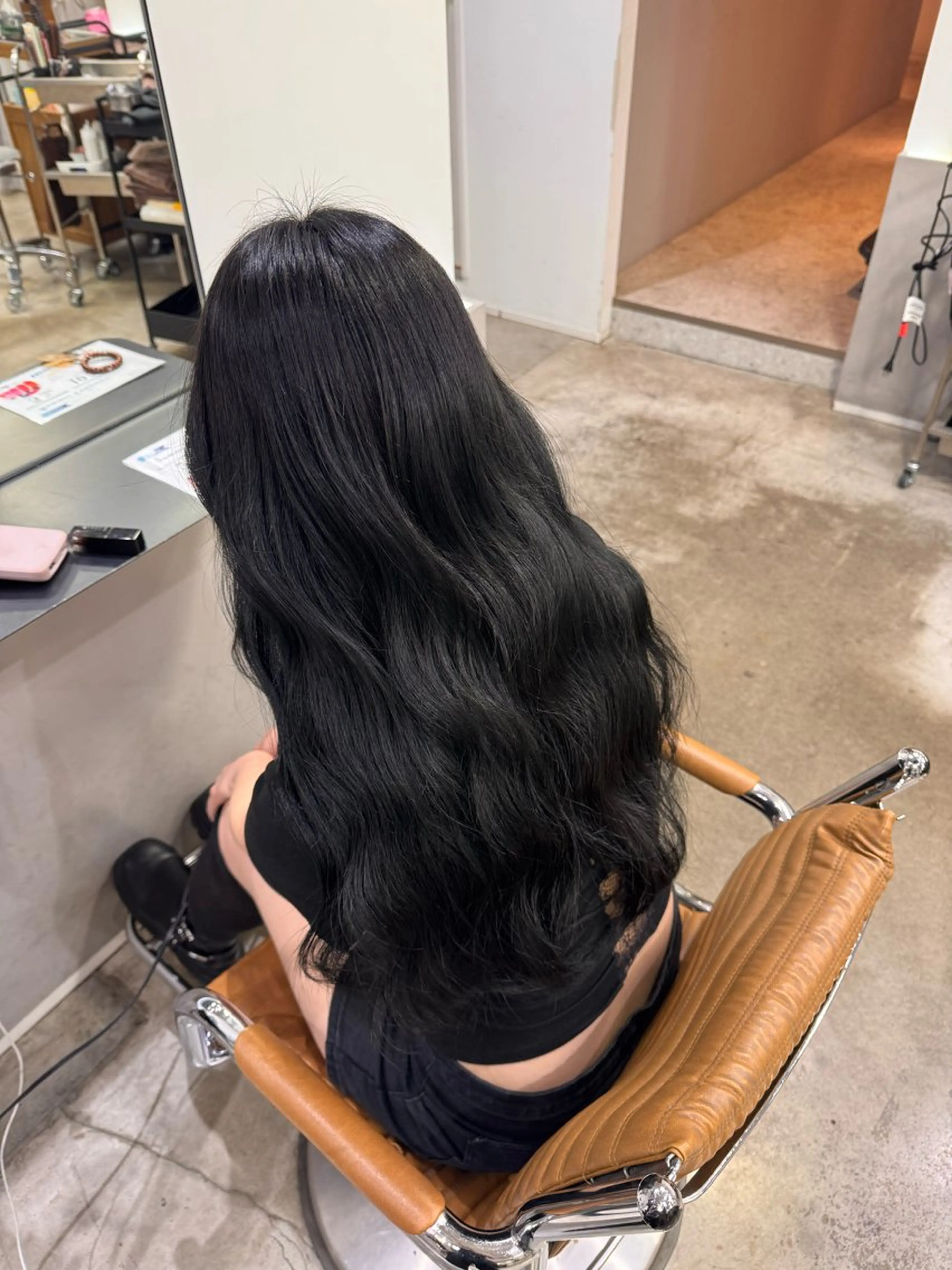 ロング カラー 黒髪 ブルーカラー ブルーブラック 透明感カラー トリートメント 艶髪カラー/ 髪質改善/GAKUのヘアスタイル