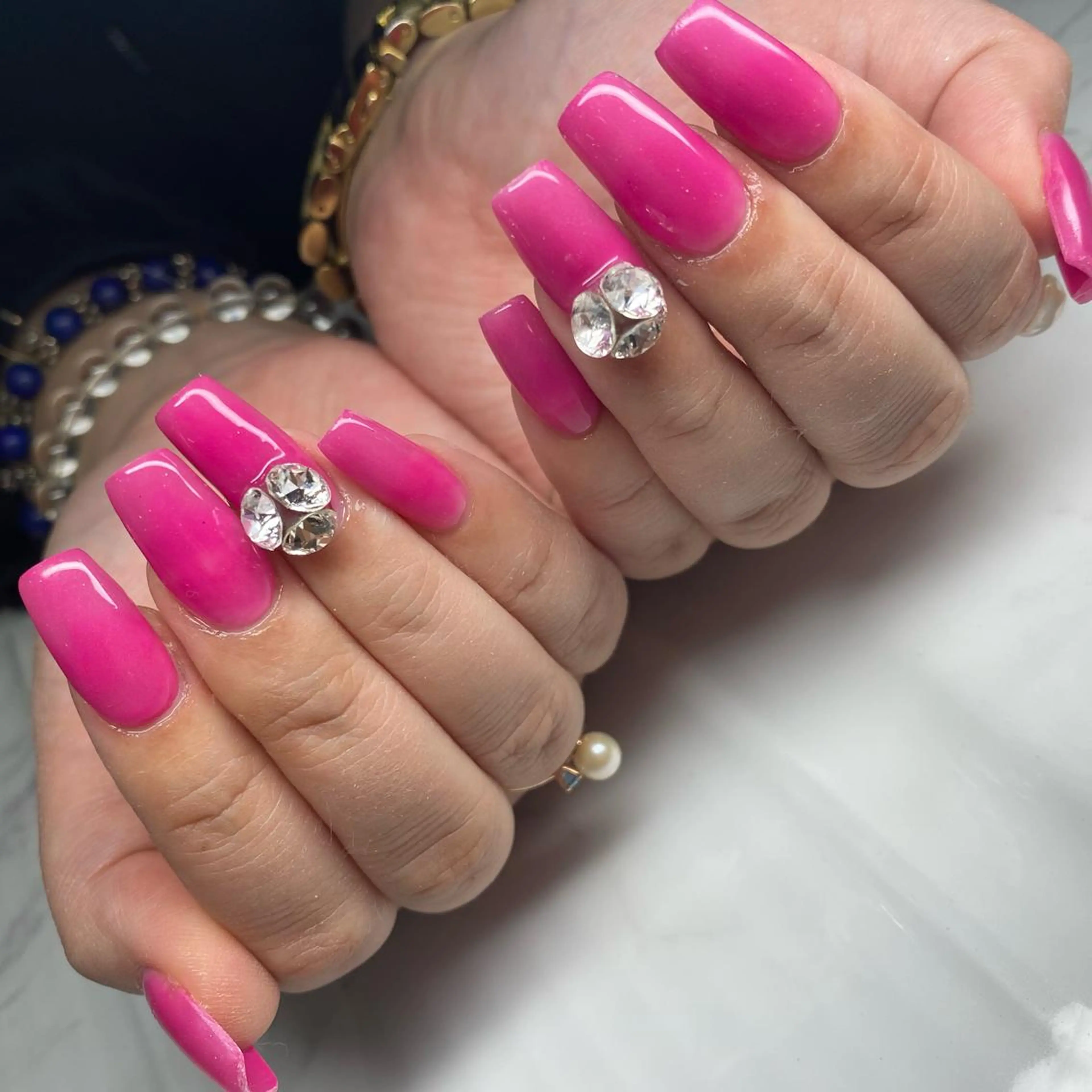 セミロング ネイル nail salon azuのネイルデザイン