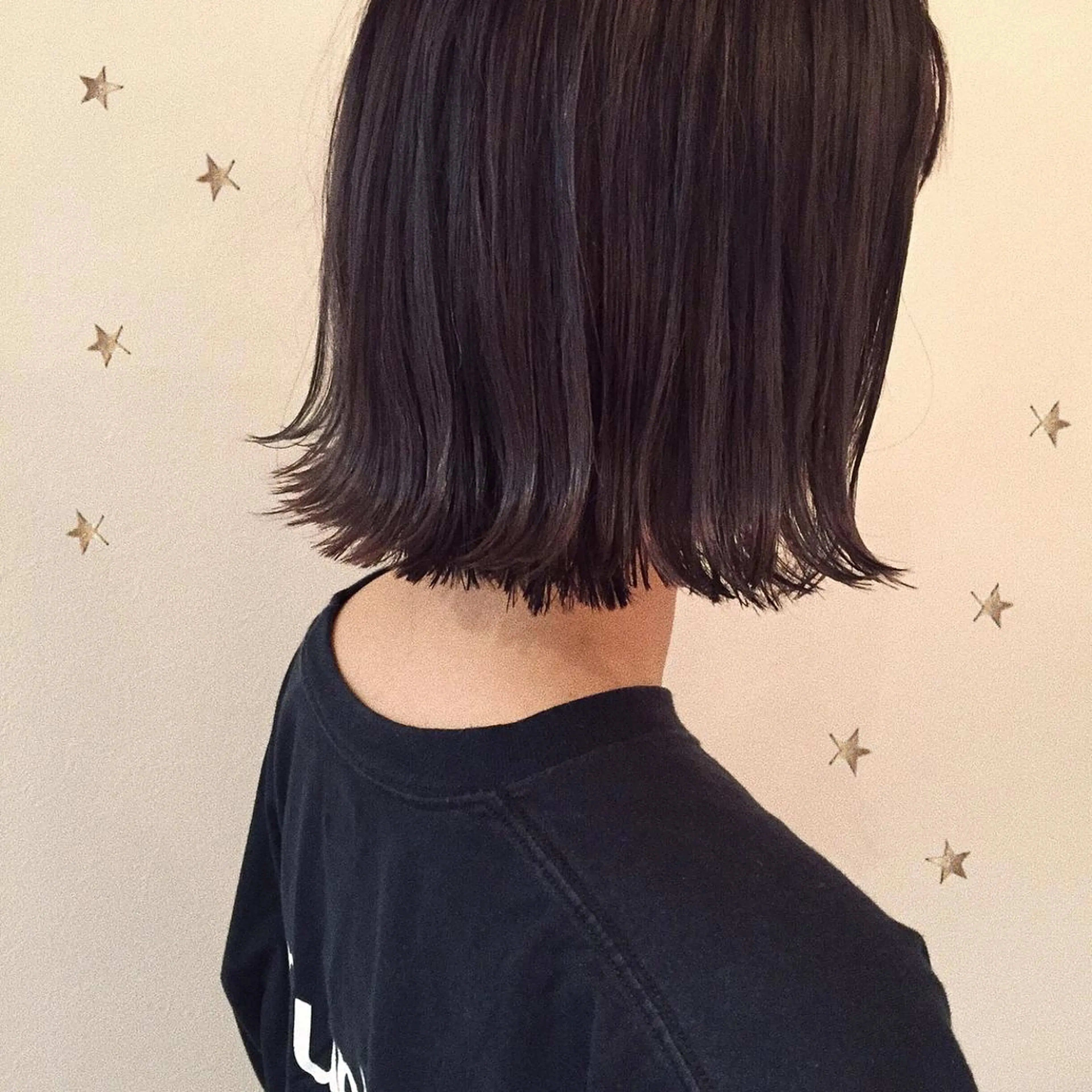 ショート 市川 千夏のヘアスタイル