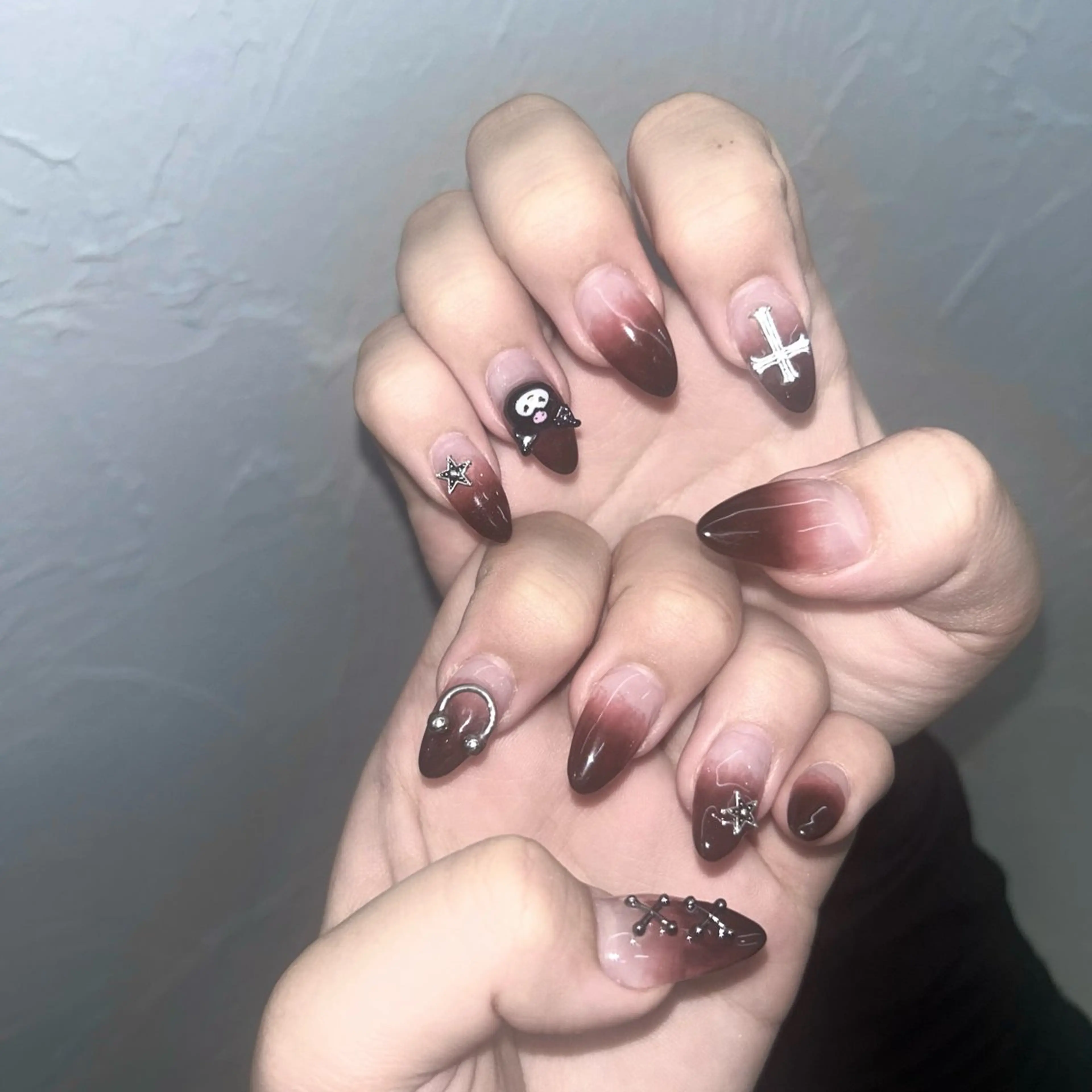 ネイル VENUSBELT hidekaのネイルデザイン