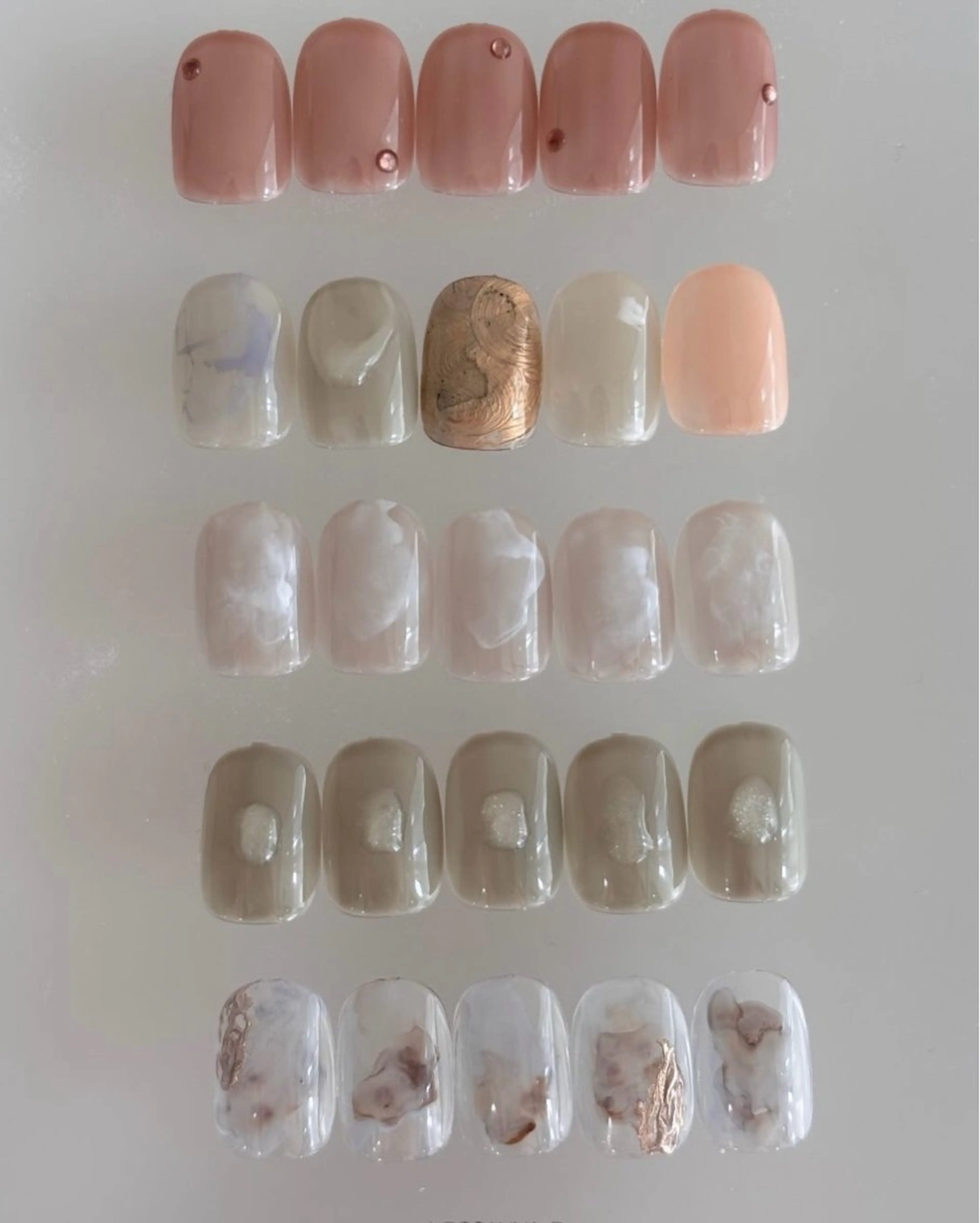 ネイル ROSANNA 松田のネイルデザイン