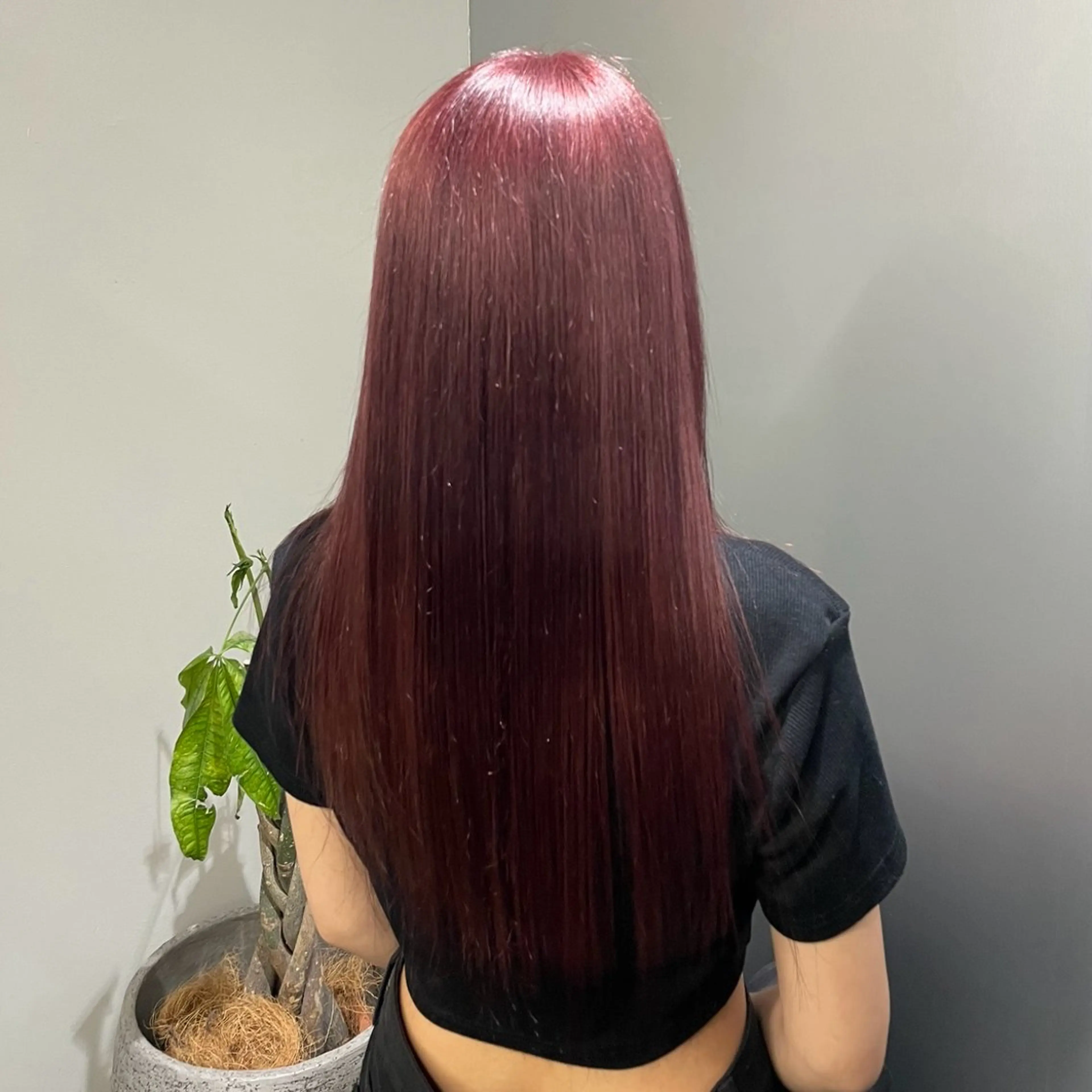 ロング カラー ヘアアレンジ fifth 石川 凪のヘアスタイル