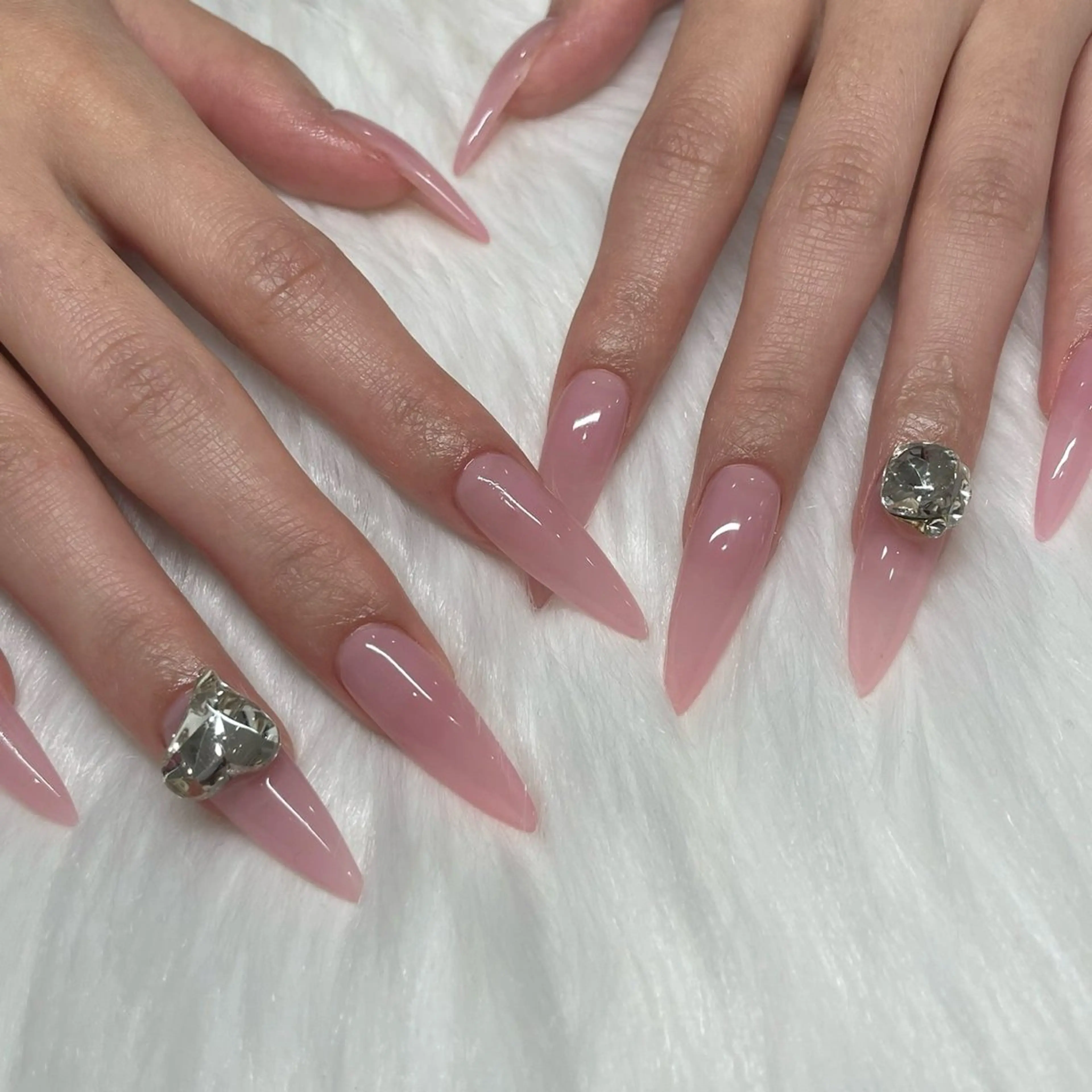 ネイル ワンネス トータルビューティーの眉毛・アイブロウイメージ