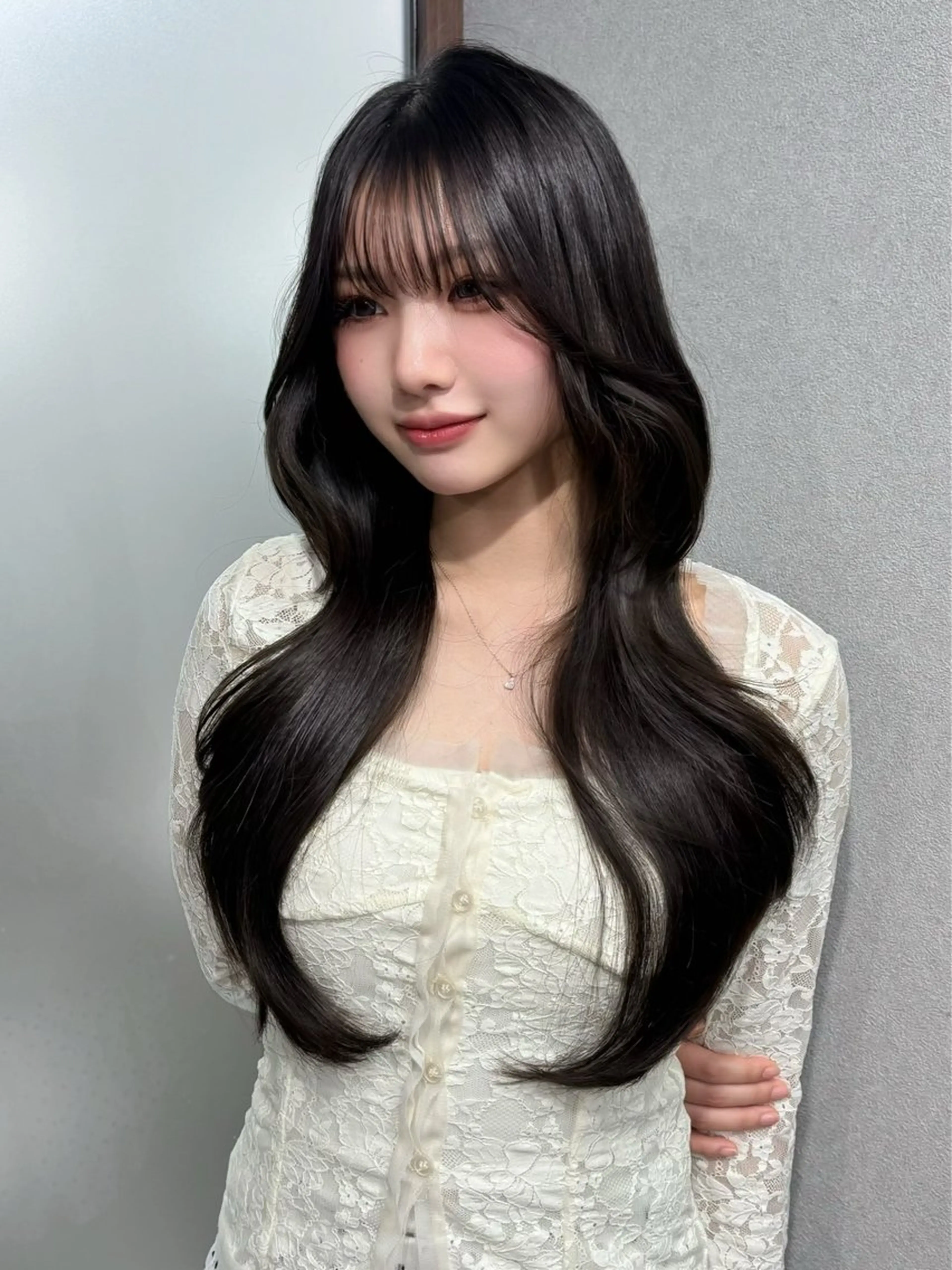 ロング レイヤーカット カット 友田 那都のヘアスタイル