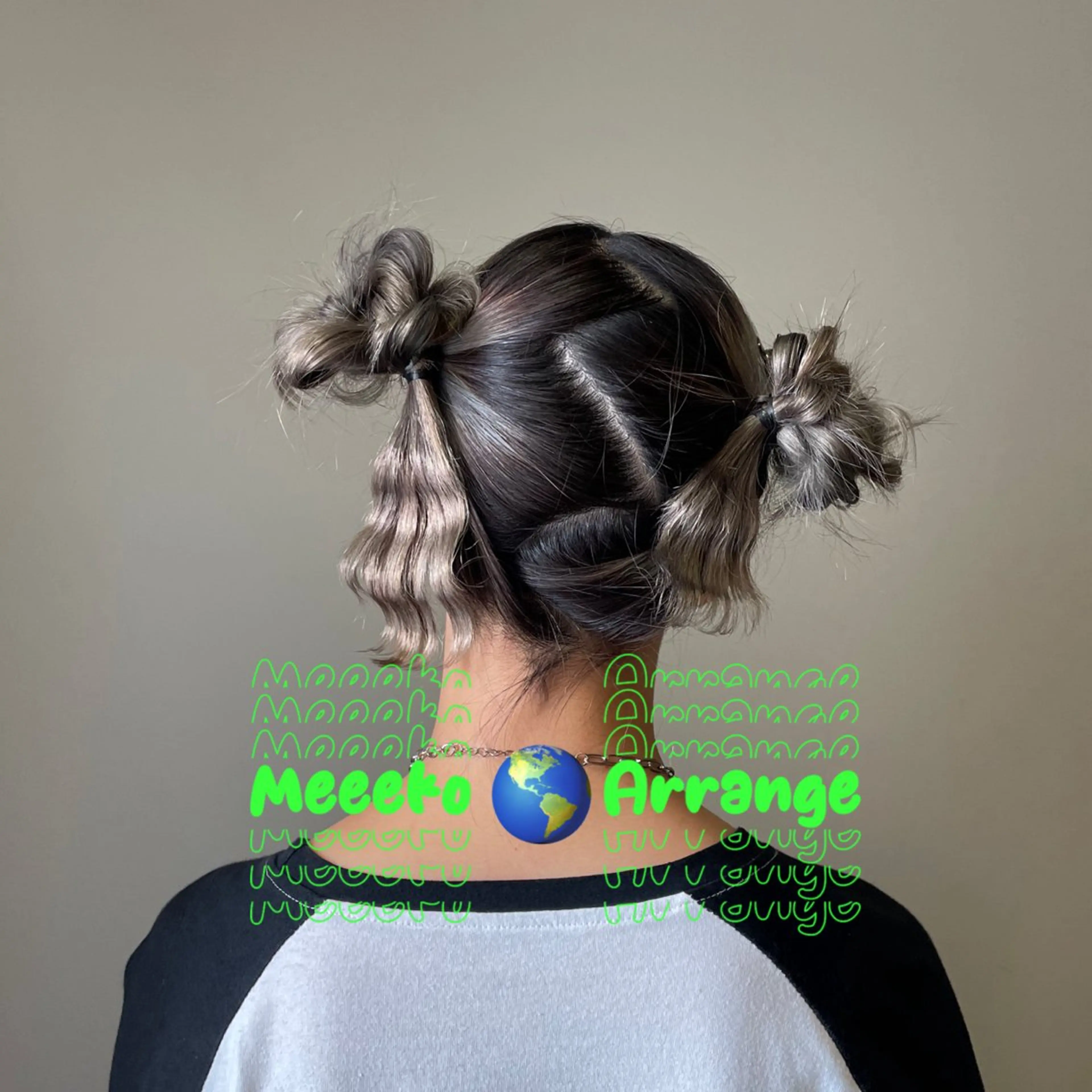 ミディアム ヘアアレンジ お団子ヘア ハイライト ヘアセット 🌼ブリーチ/個性派 ヘアセットMei🌼のヘアスタイル