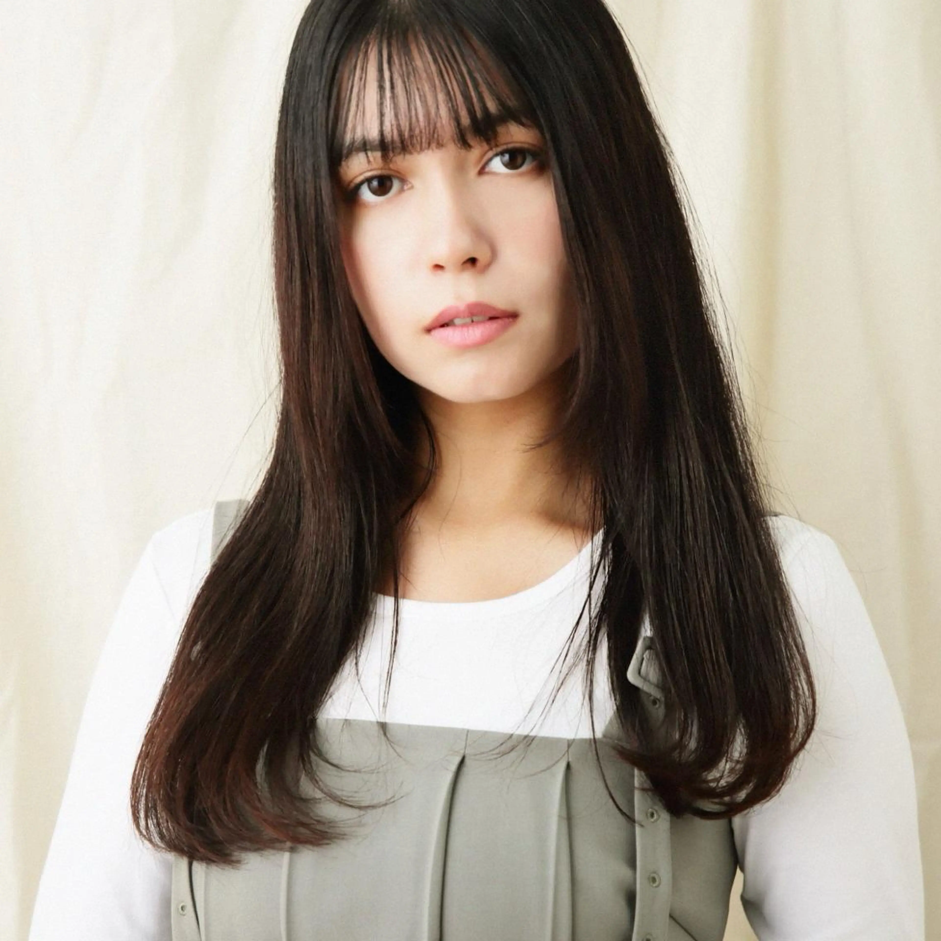 ロング カラー 鈴木 まりやのヘアスタイル