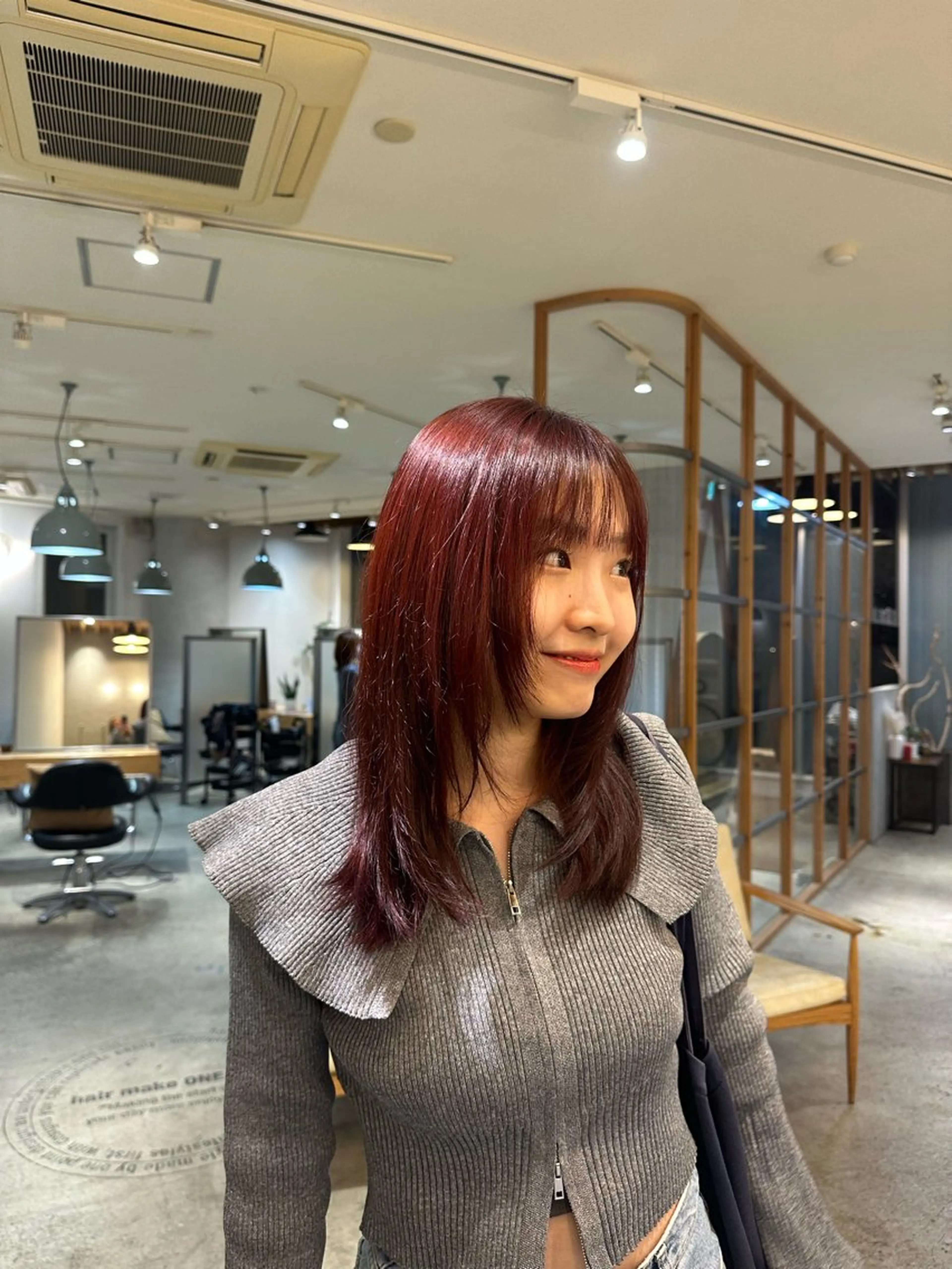 セミロング カラー ブリーチカラー/ 透明感/aika¨̮のヘアスタイル