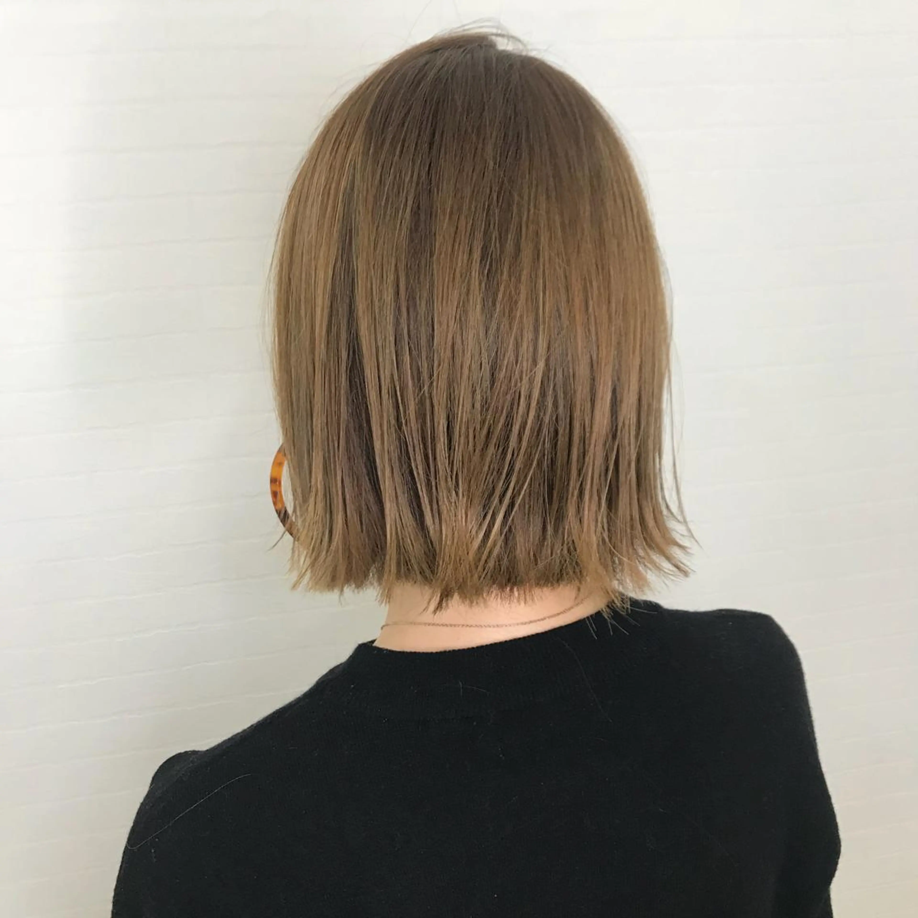 ミディアム カラー オリーブ/アッシュ やわらか透明感カラーのヘアスタイル