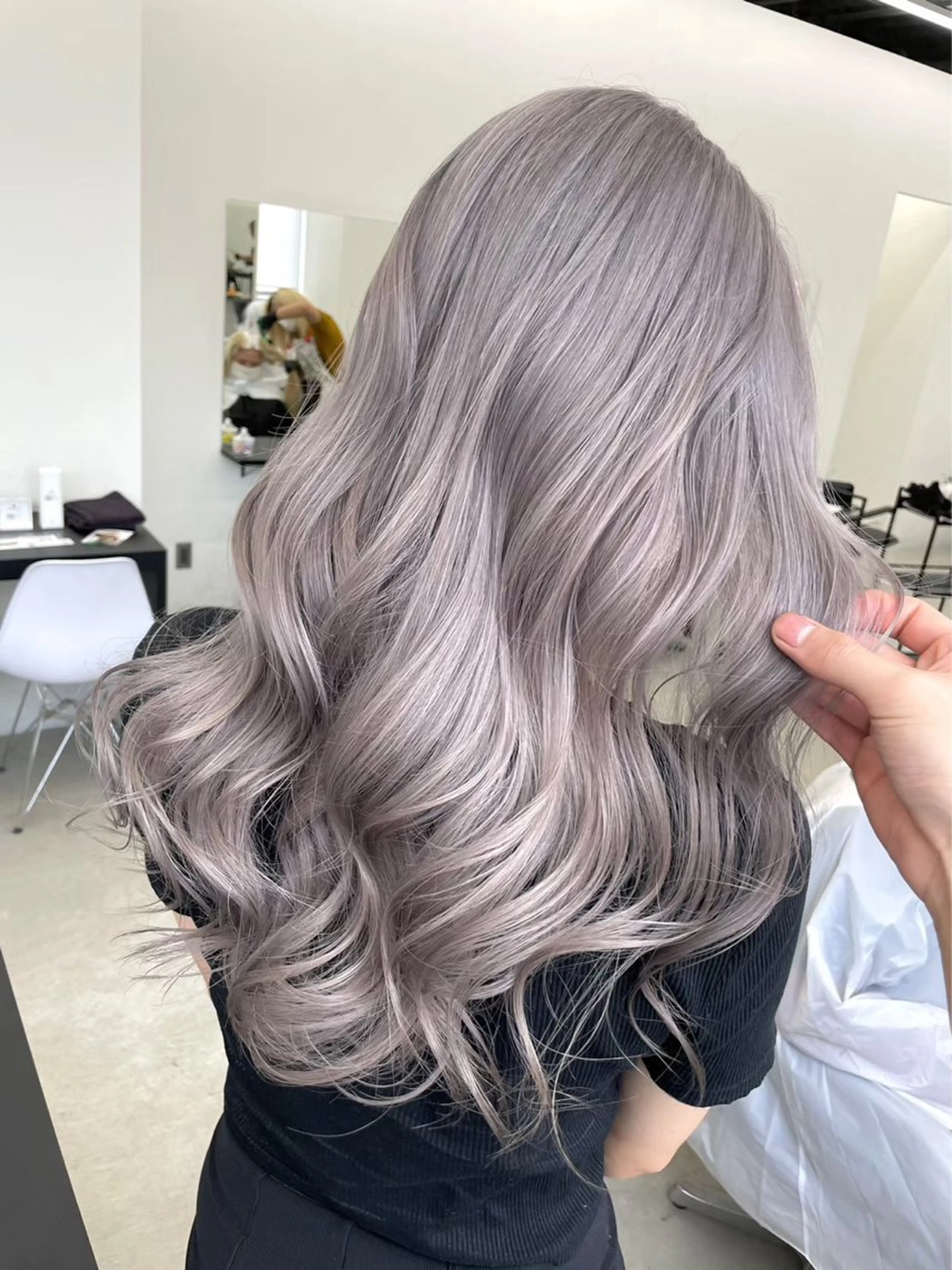 ロング カラー 齋藤 梨乃のヘアスタイル