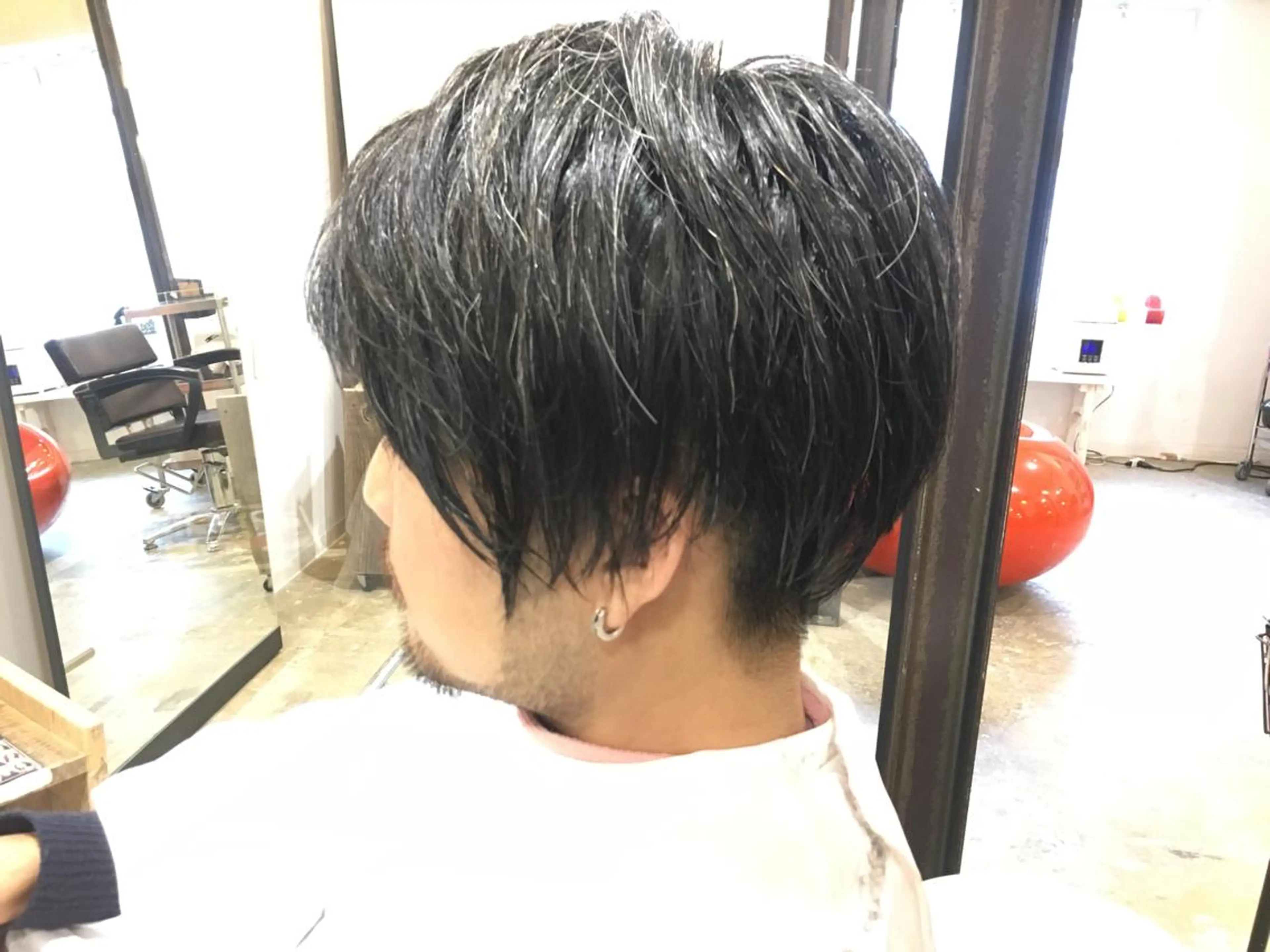 メンズ 刈り上げ 三上 梨乃のヘアスタイル