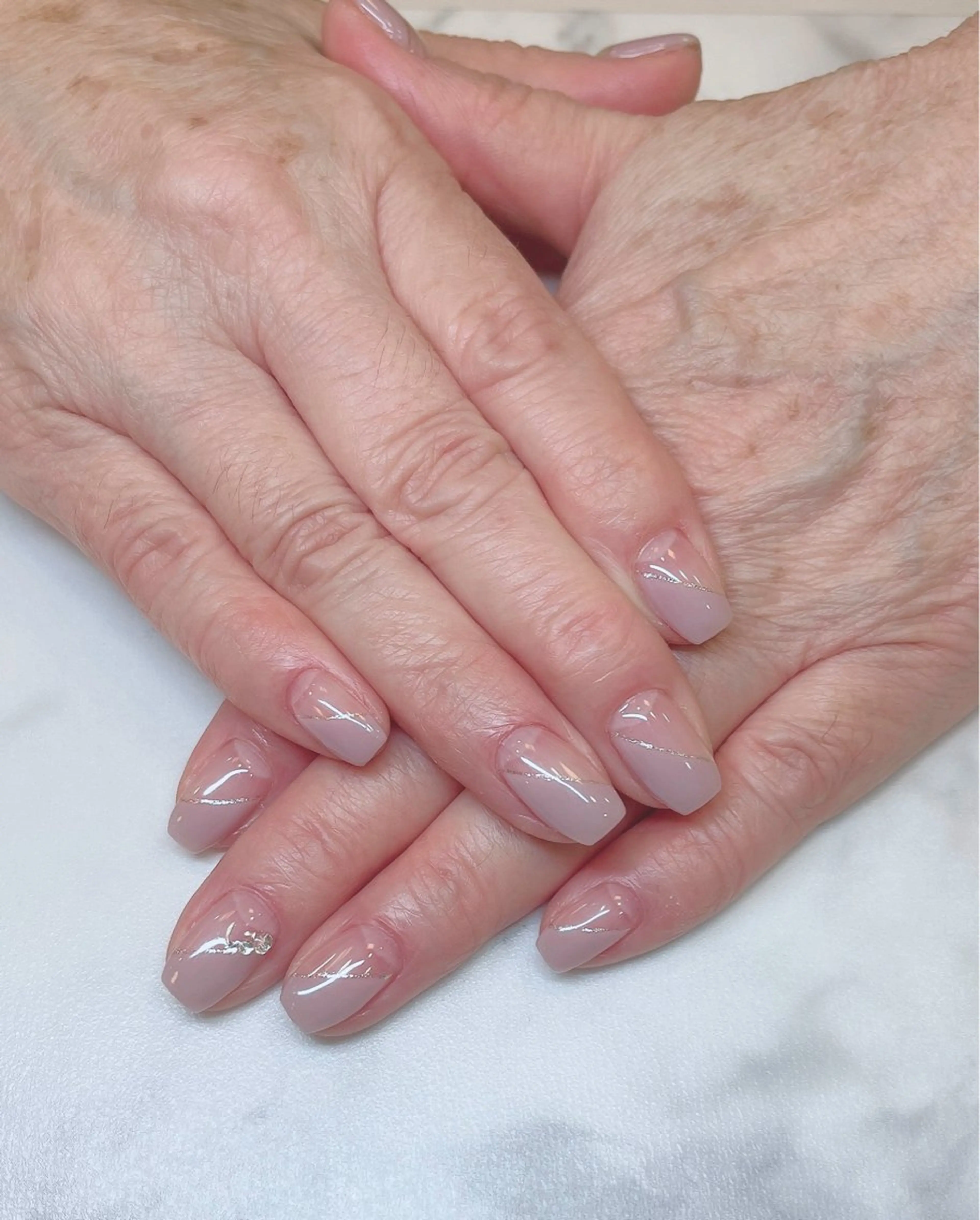 ネイル ハンドネイル 渡邉 真衣のネイルデザイン