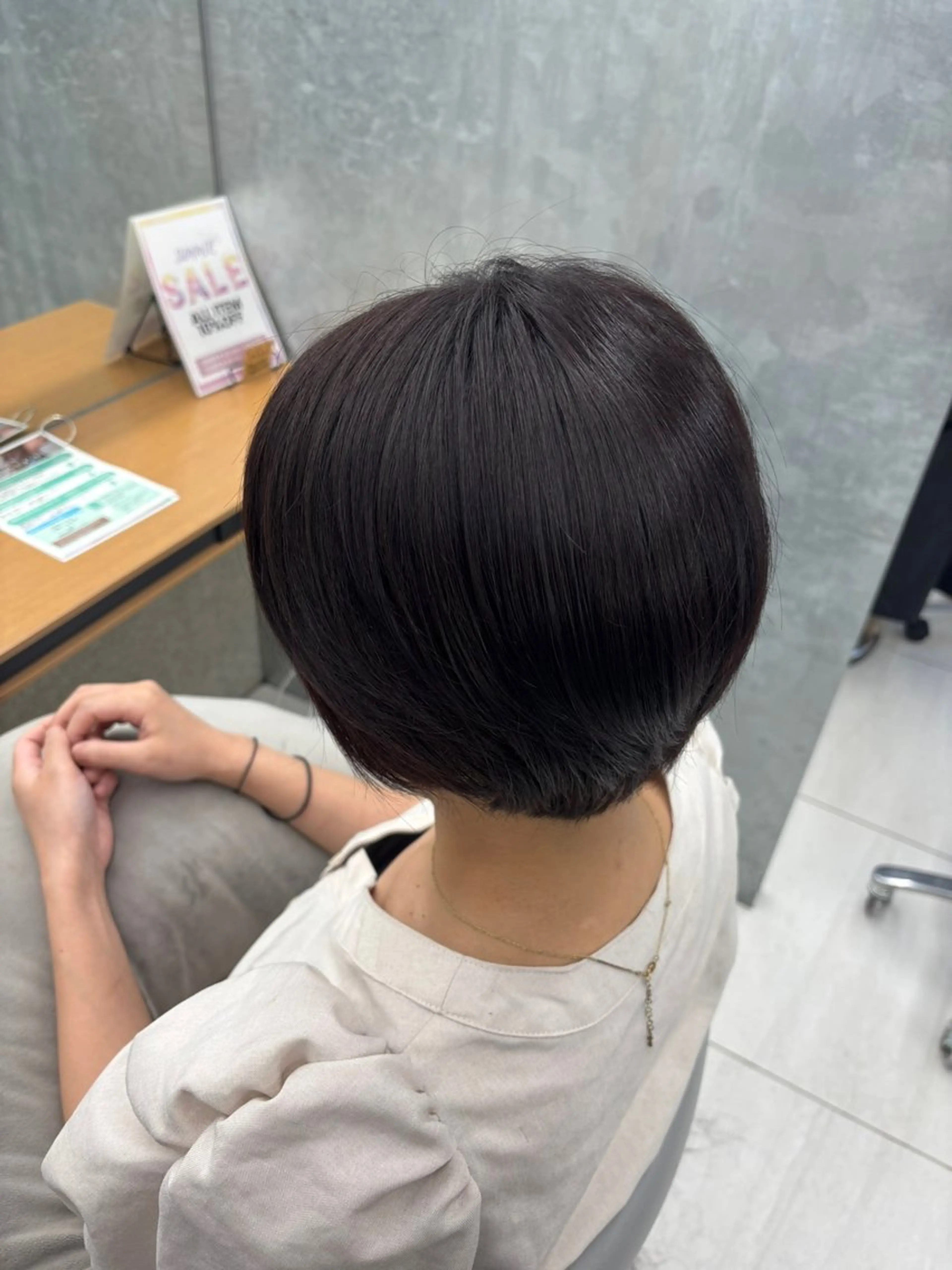 ショート ショートヘア 🌷BASSA池袋 🌷ミネモモ🍑🤍のヘアスタイル