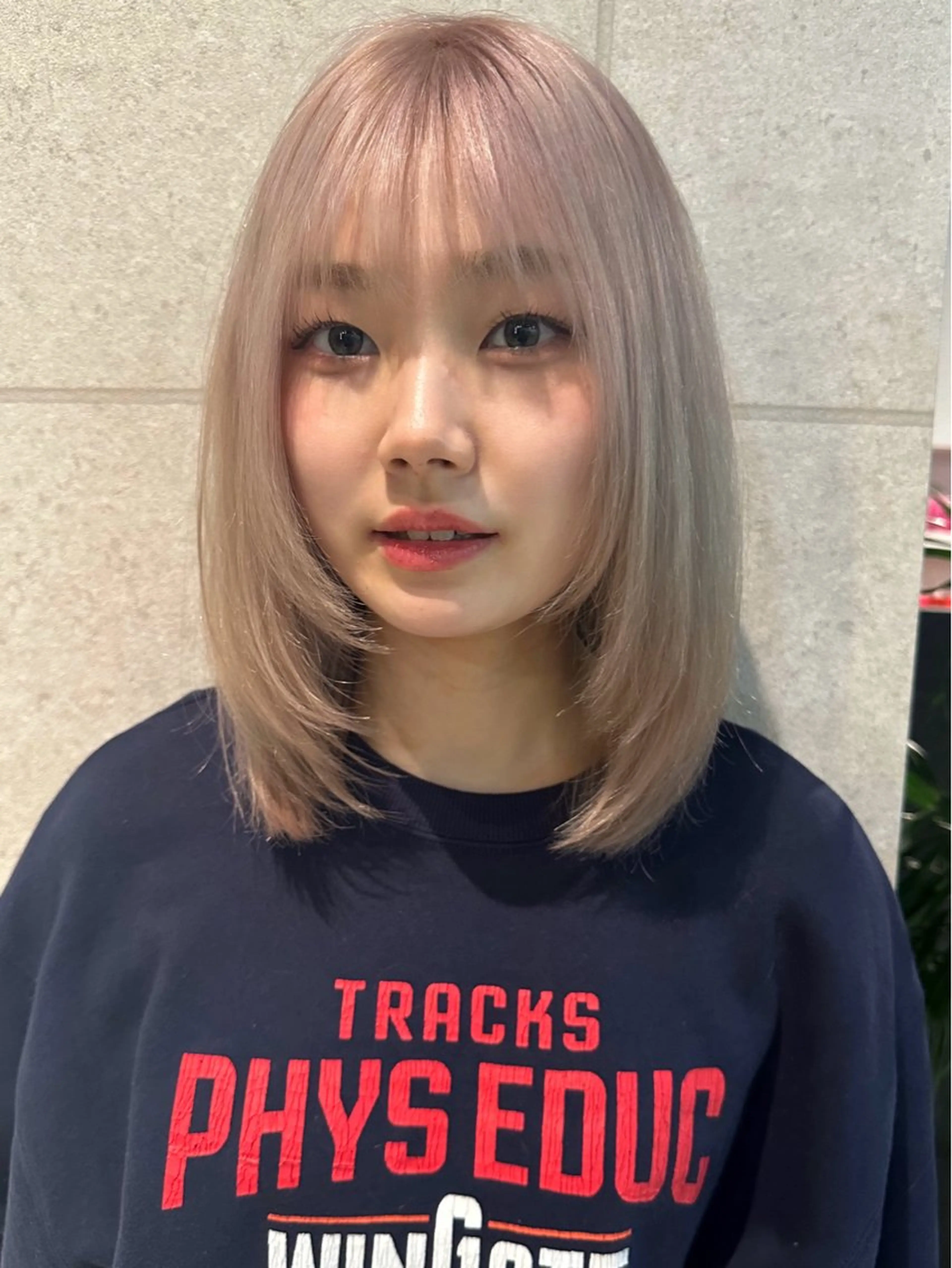 ミディアム カラー カット ヘアカラー トリートメント レイヤー/ハッシュ 三好悠生のヘアスタイル