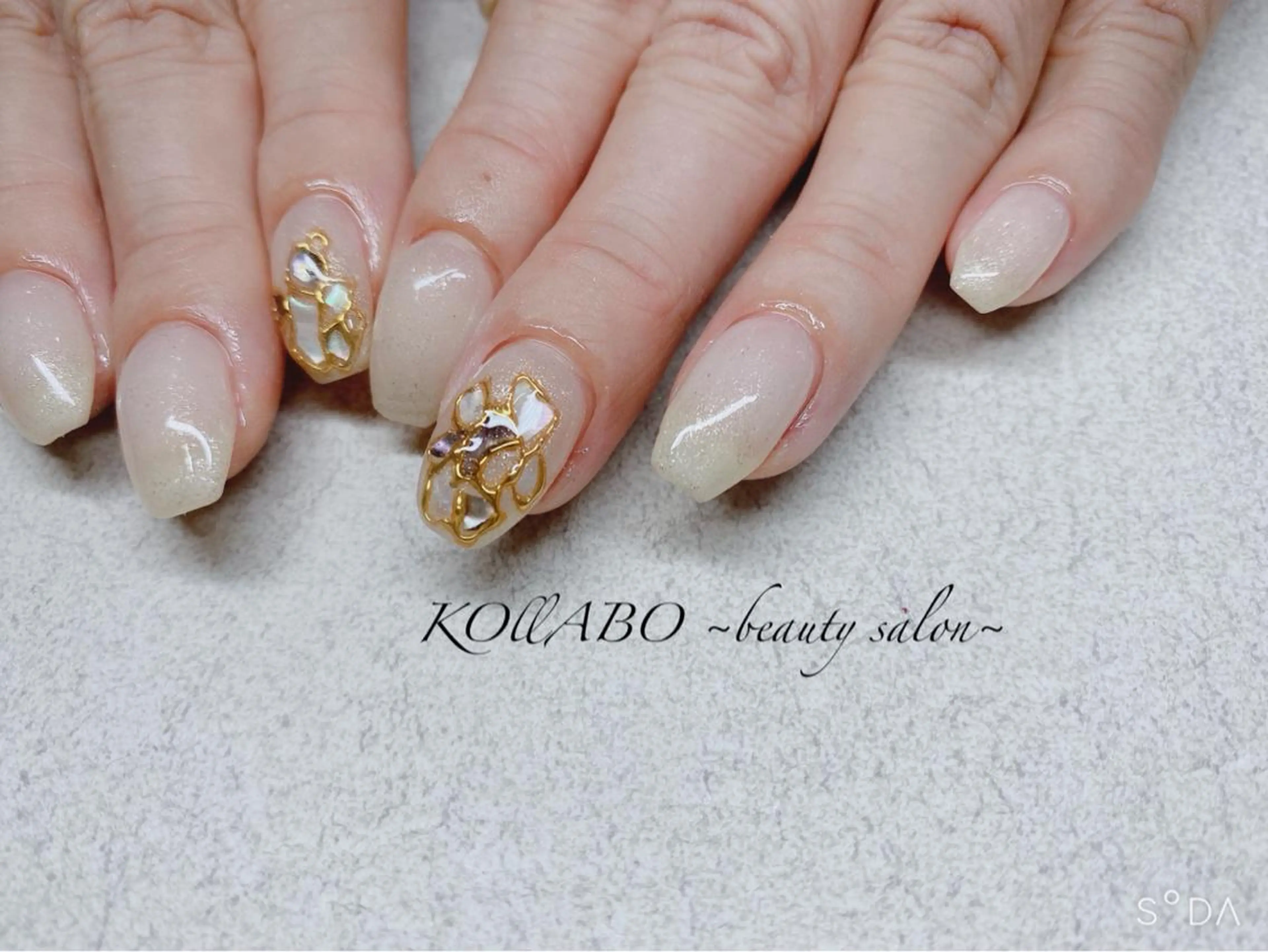 ネイル KOLLABO nailのネイルデザイン