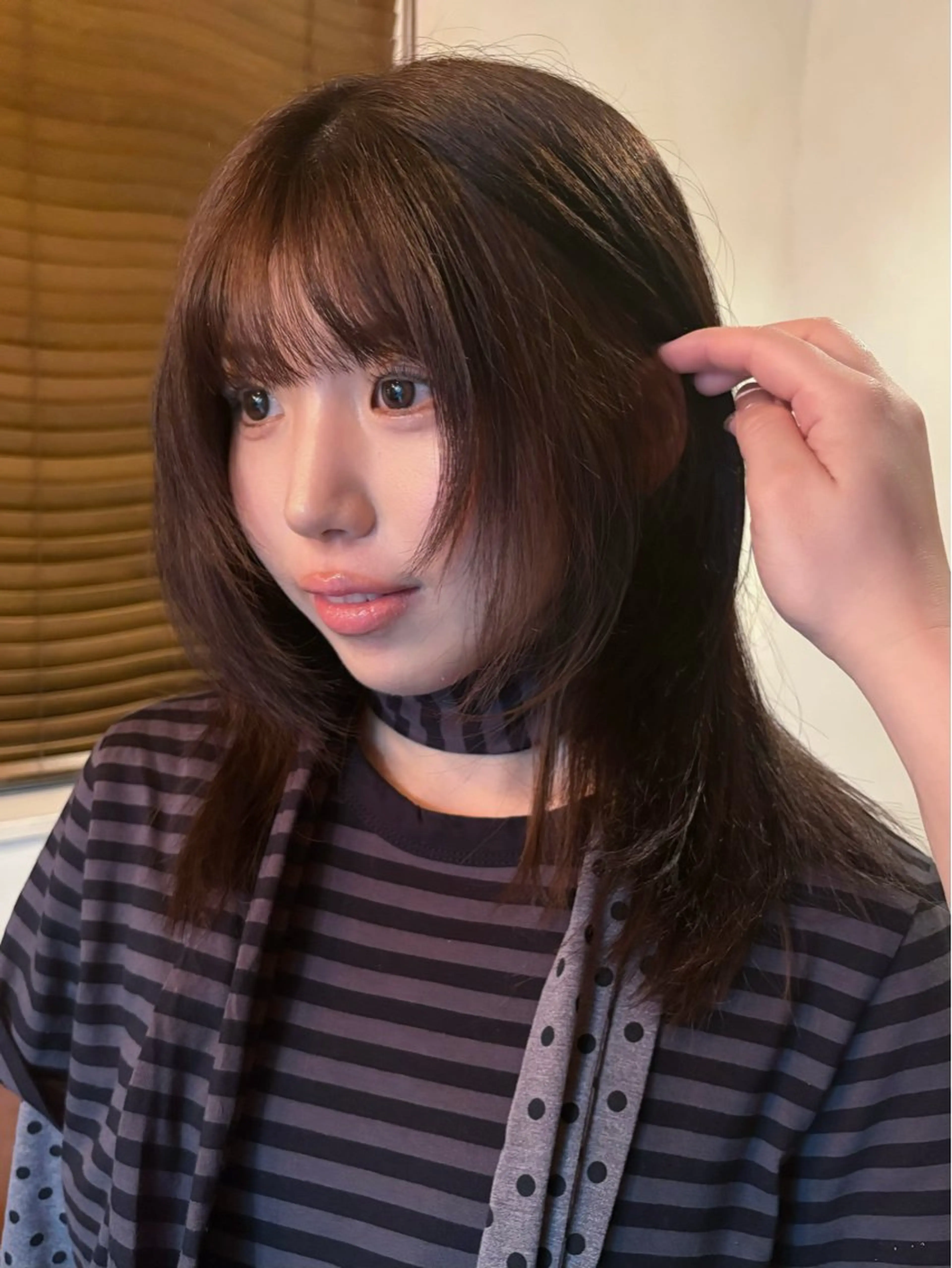 ミディアム カラー パーマ カット ヘアカラー レイヤー/透明感/ ブリーチなし/わかなのヘアスタイル