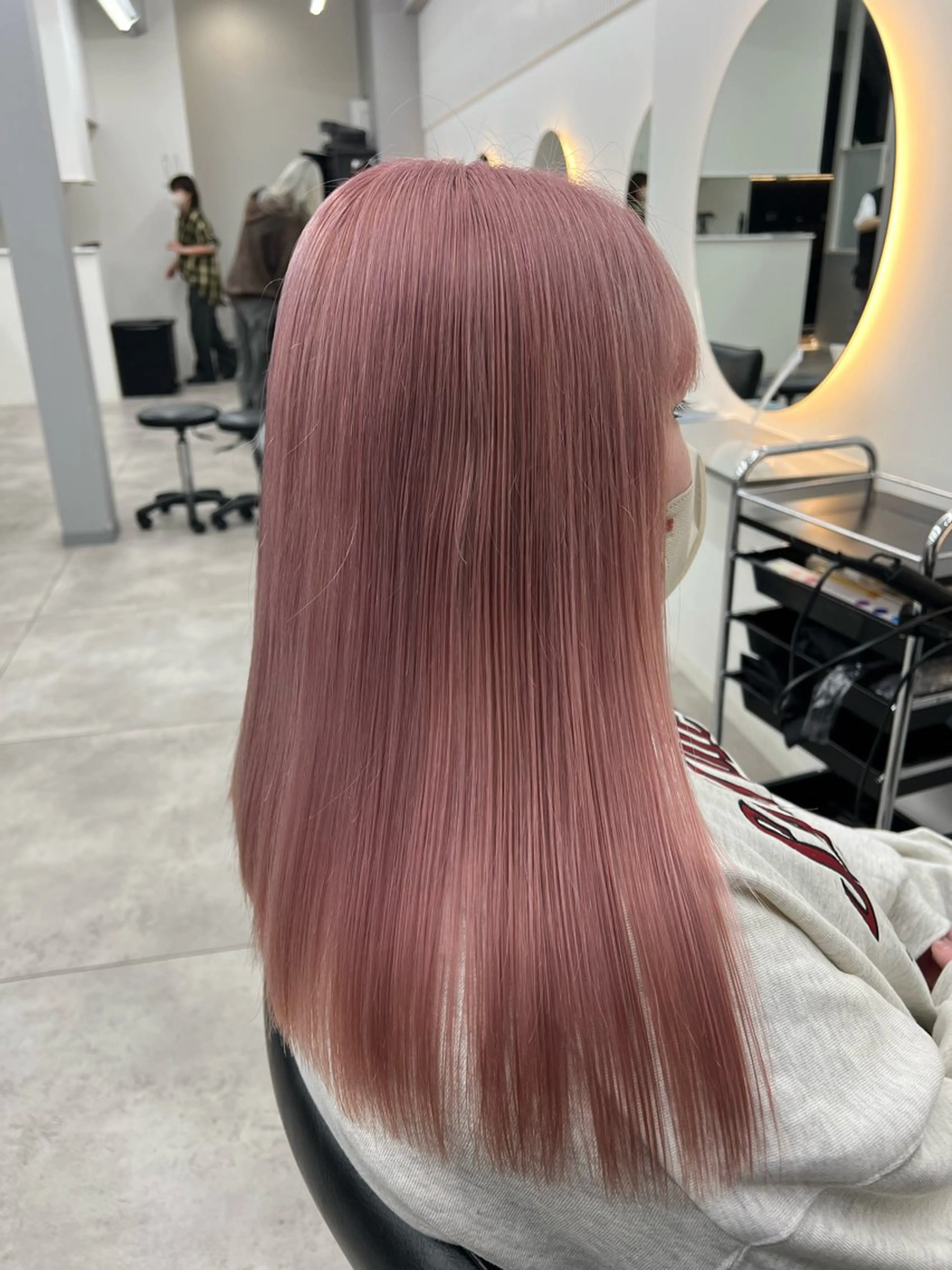 ロング カラー ブリーチ ハイトーンカラー ピンクカラー ヘアカラー メンズパーマ特化/髪 質改善艶カラー/椿原のヘアスタイル