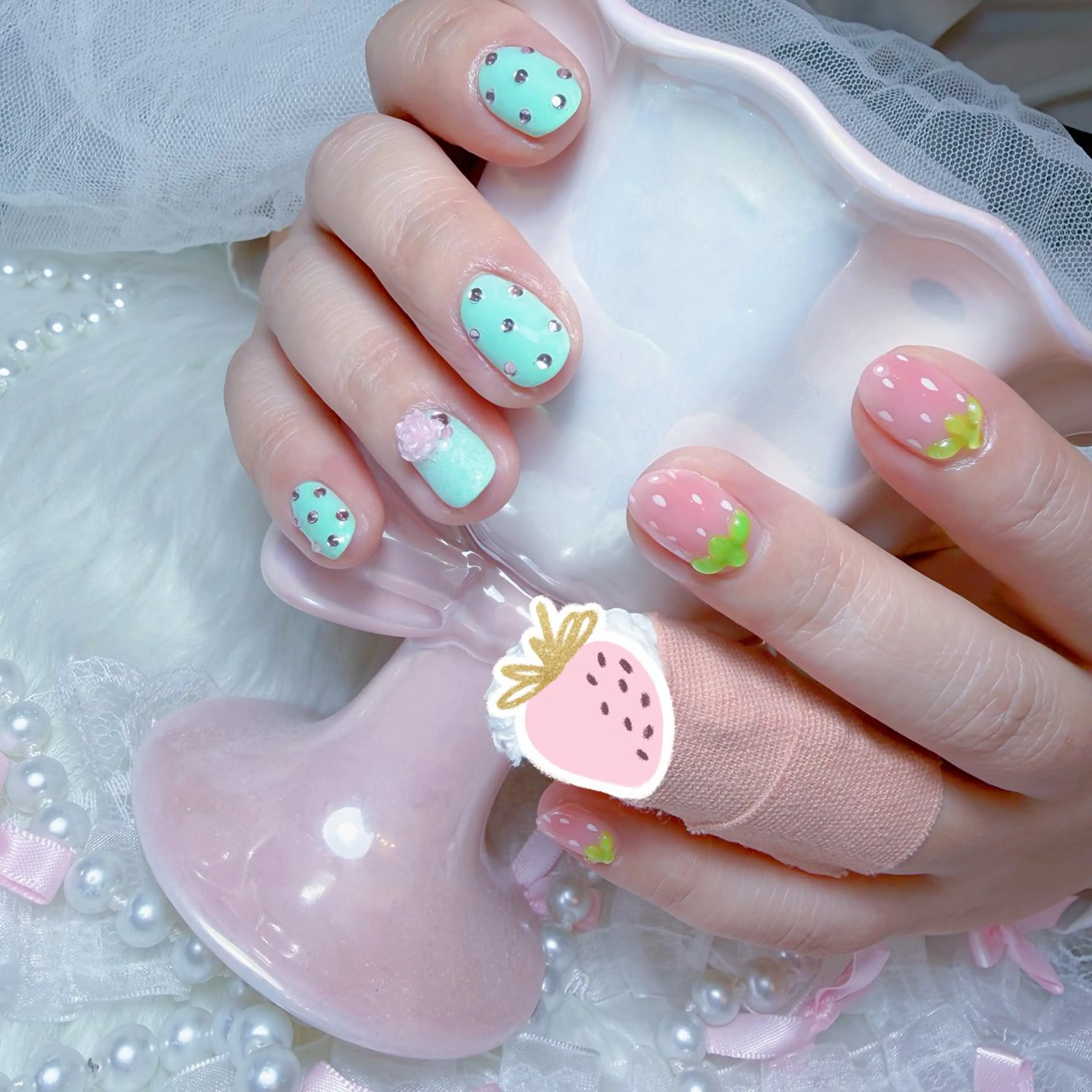 ネイル Yudia🩵 Yuiのネイルデザイン