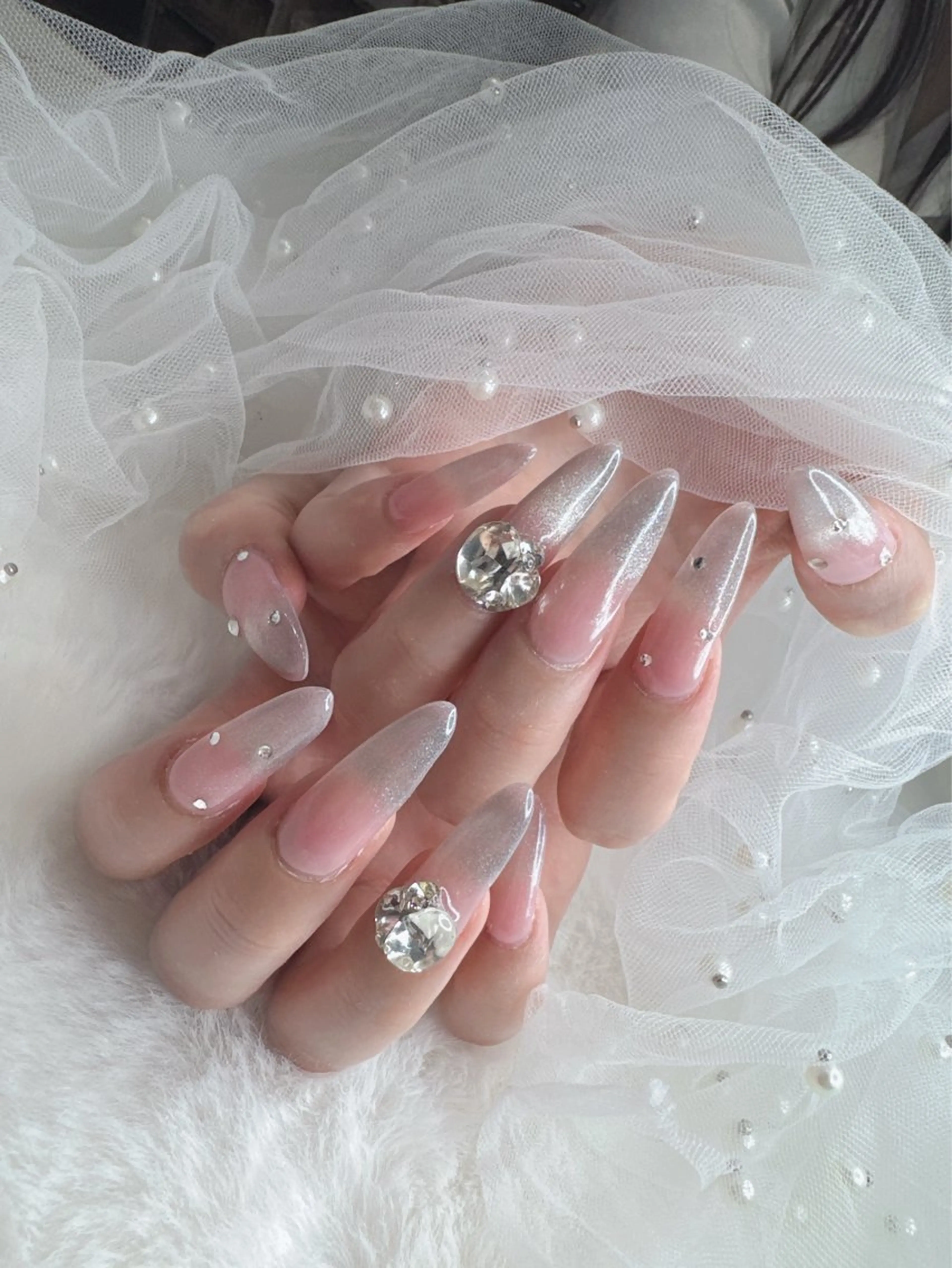 ネイル ハンドネイル 小方 サトミのネイルデザイン