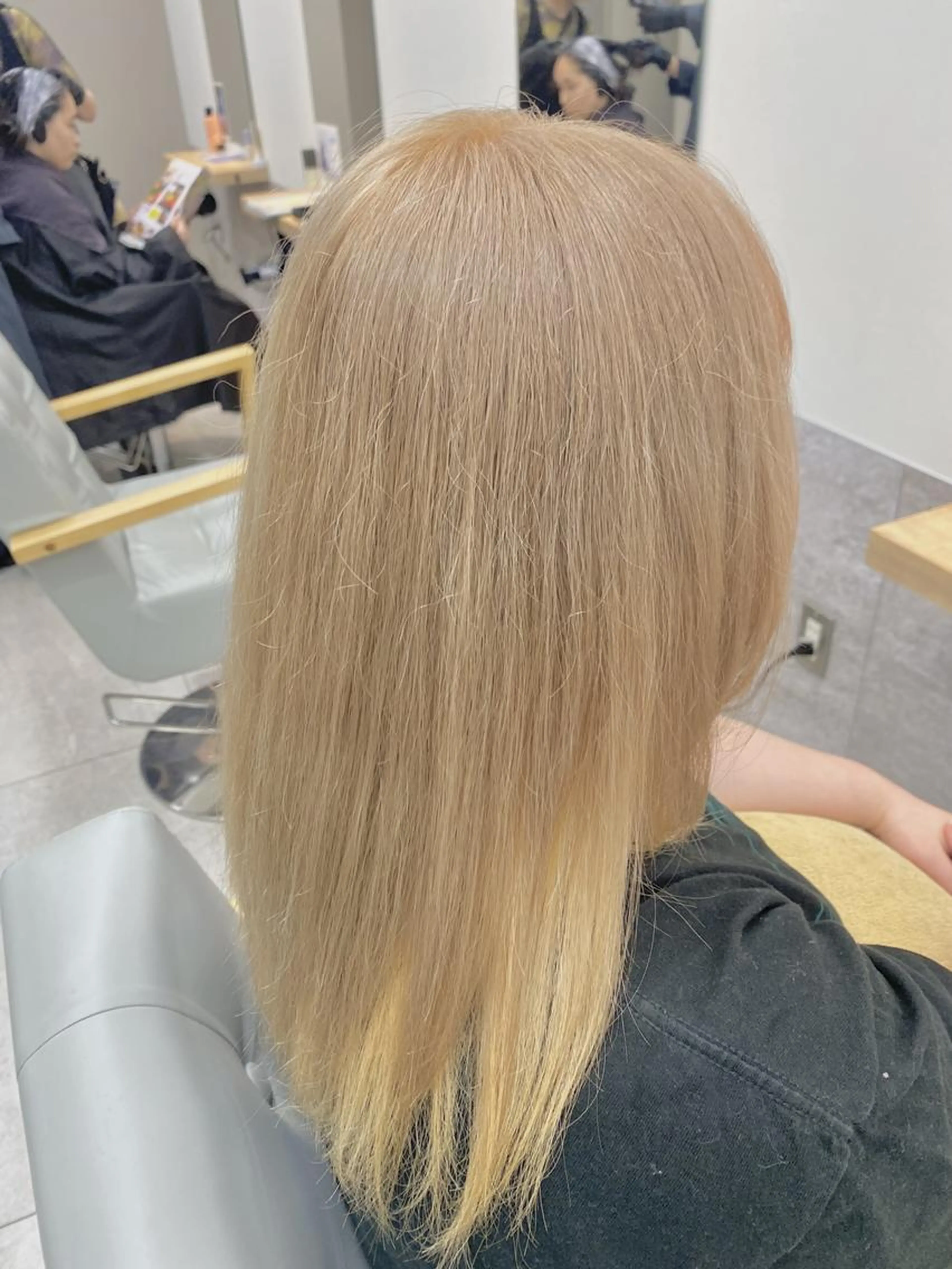 ヘッドスパ+髪質改善トリートメントの写真