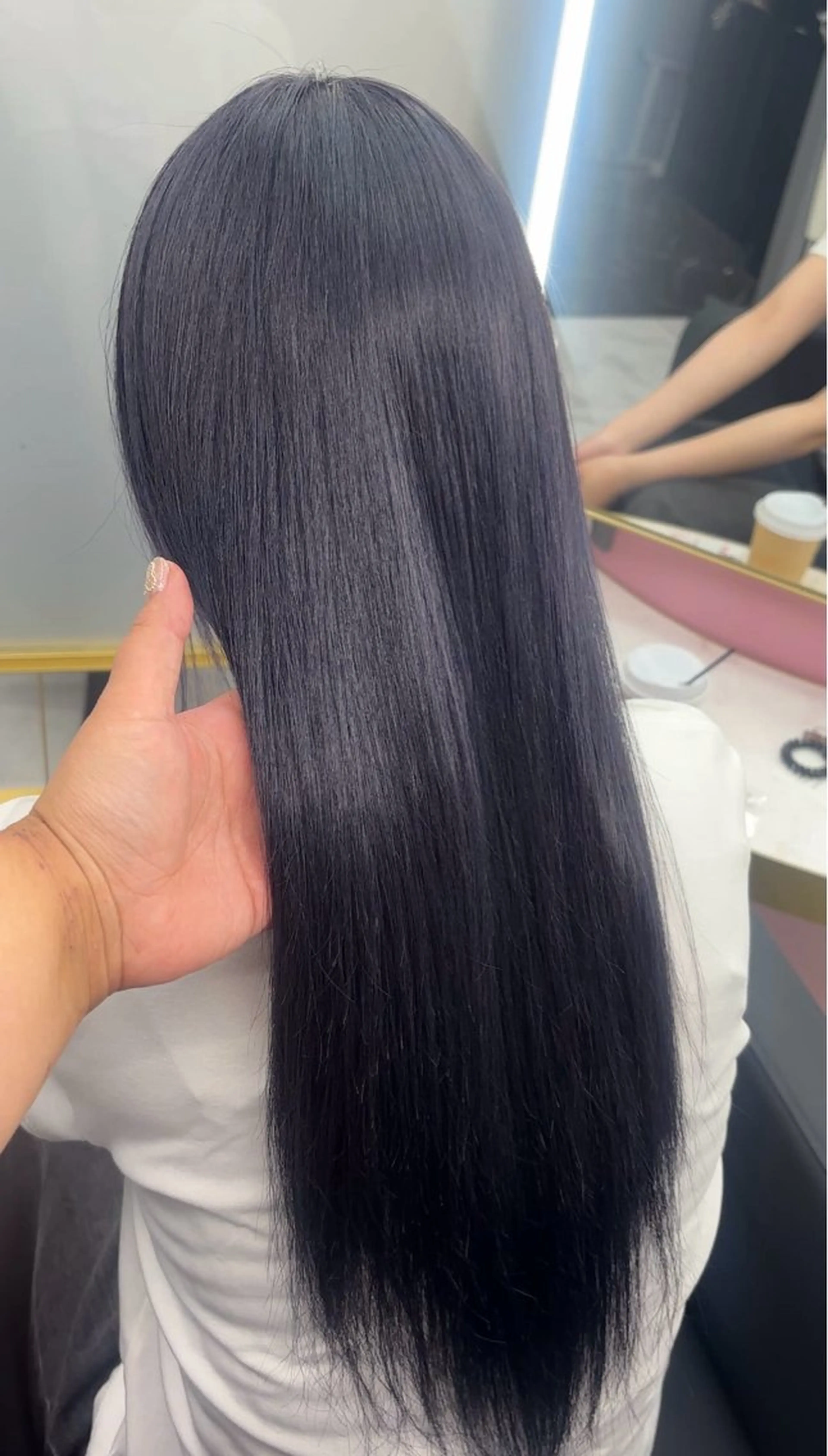 ロング ヘアカラー トリートメント ラベンダーカラー /巻き/WAKANAのヘアスタイル