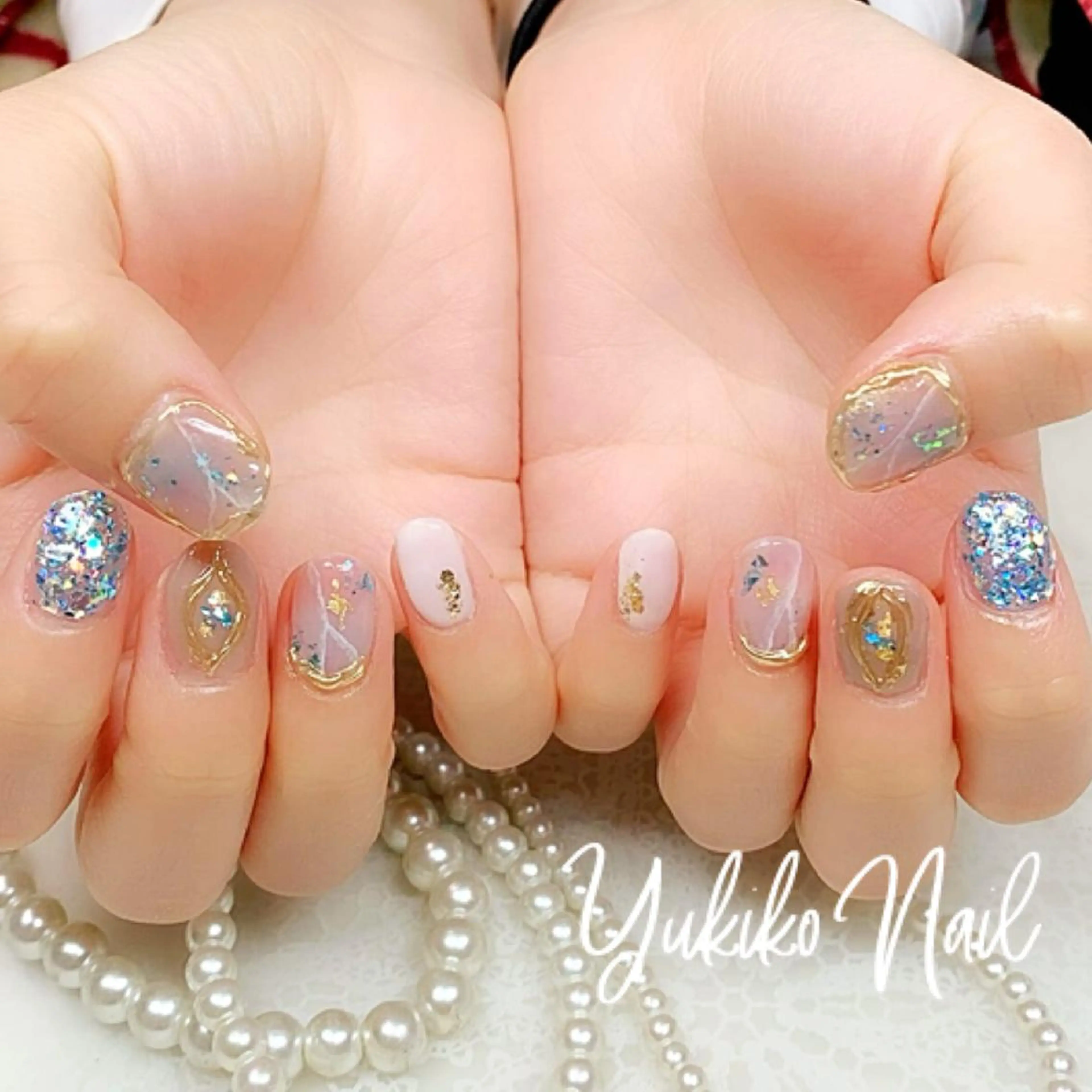 ネイル キラキラネイル 持ち込み ニュアンスネイル ハンドネイル ユキコ ネイルのネイルデザイン