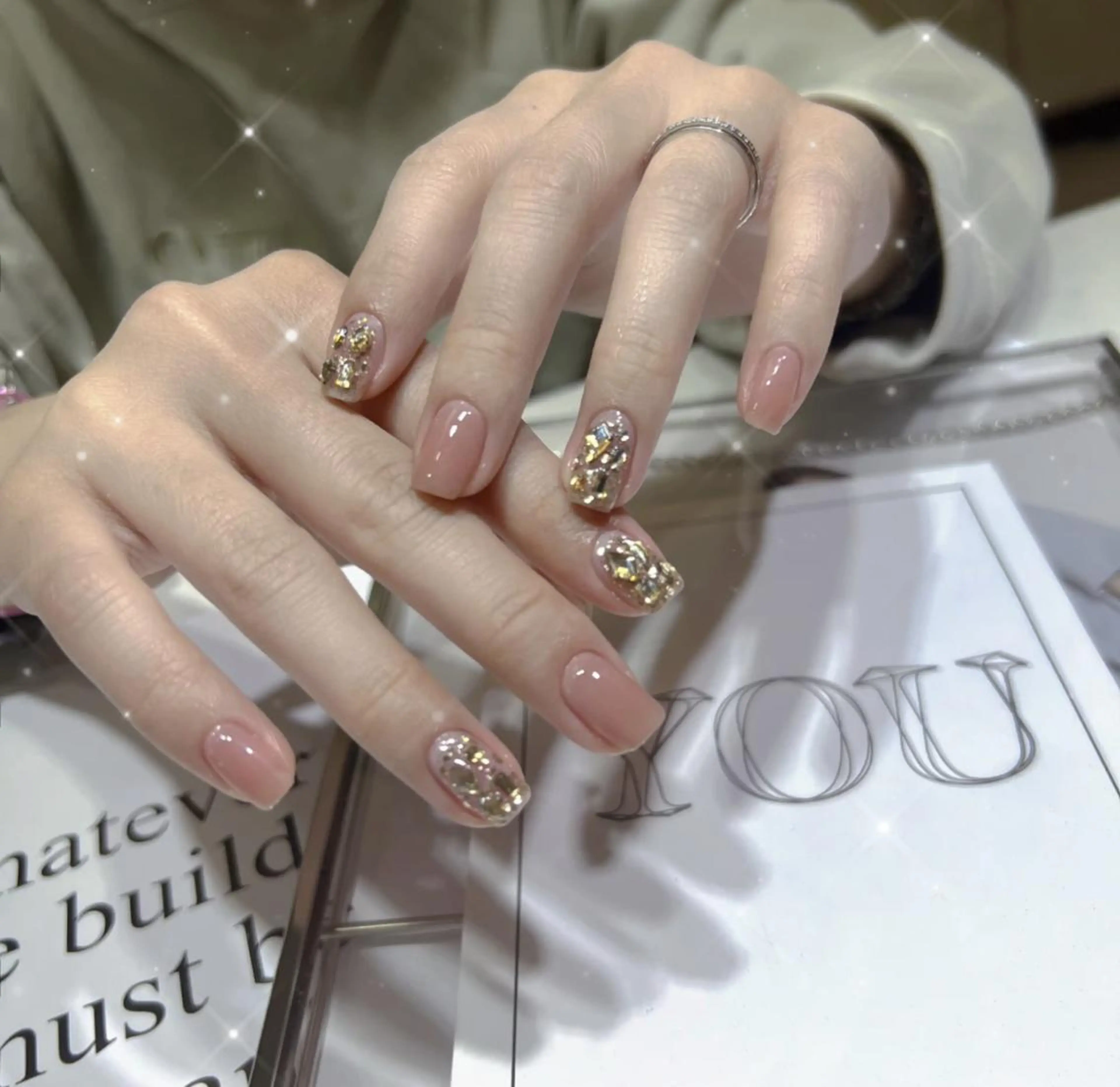 ネイル シンプルネイル Queens ciciのネイルデザイン