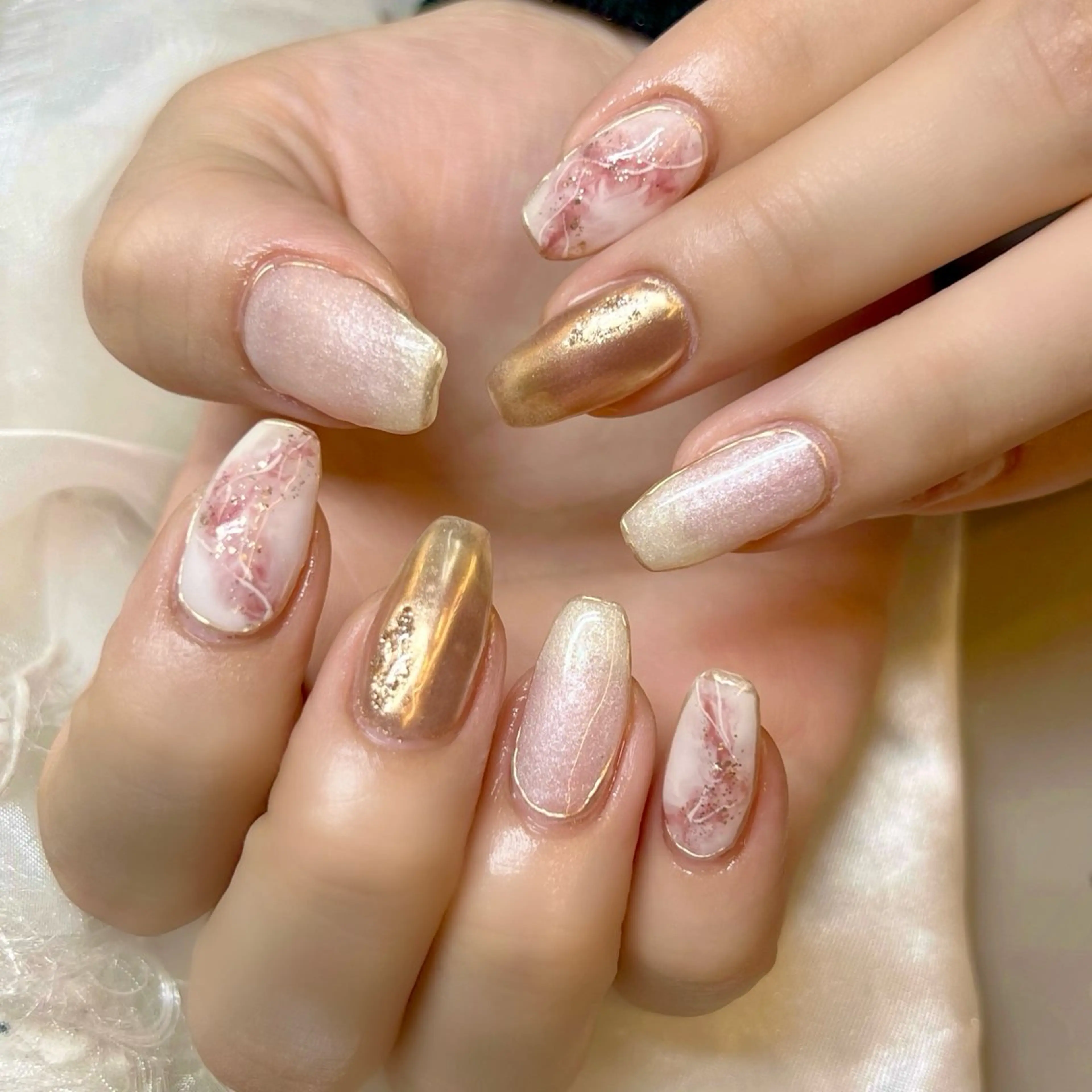 ネイル ハンドネイル clover nailのネイルデザイン